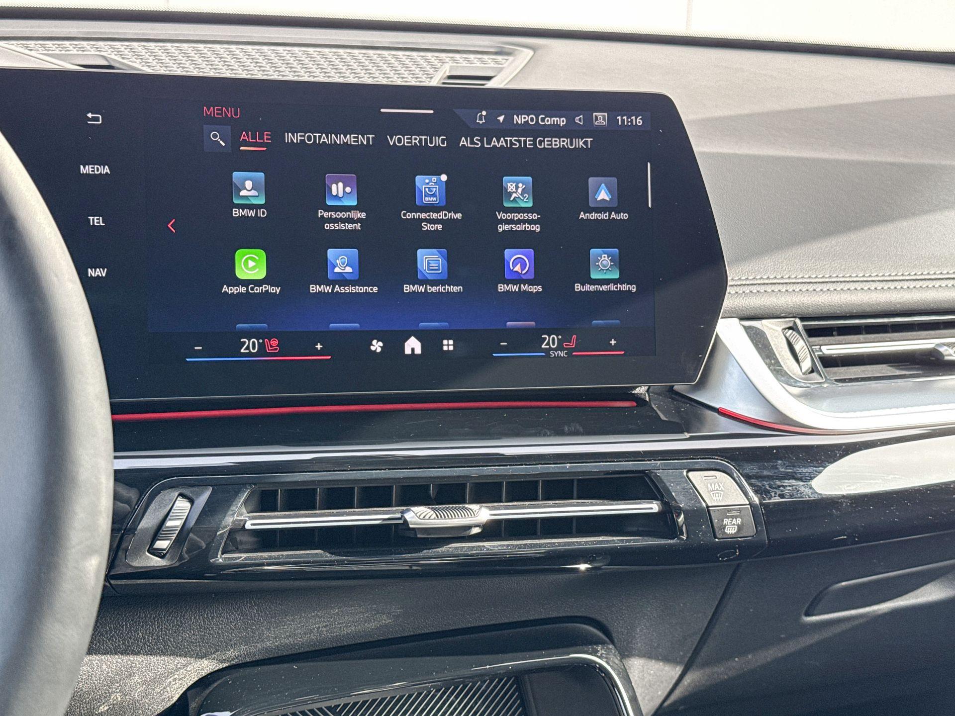Foto van BMW Ix1 Xdrive30