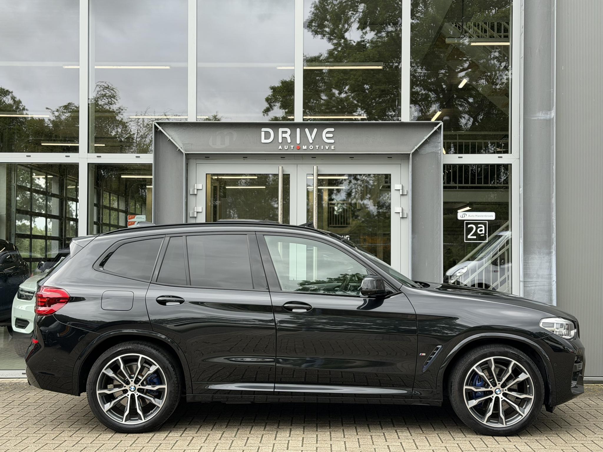 Foto van BMW X3 Xdrive30e