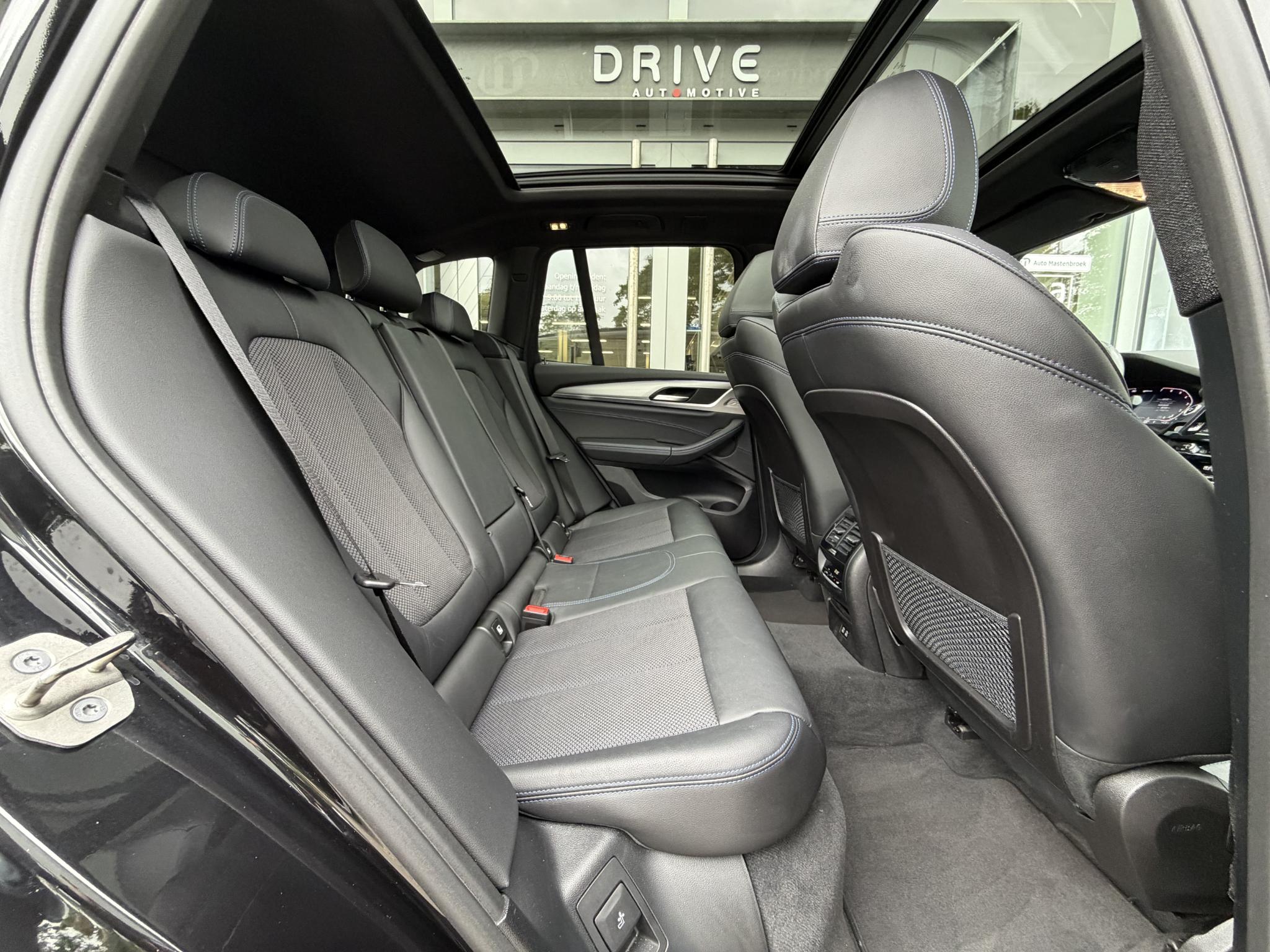 Foto van BMW X3 Xdrive30e