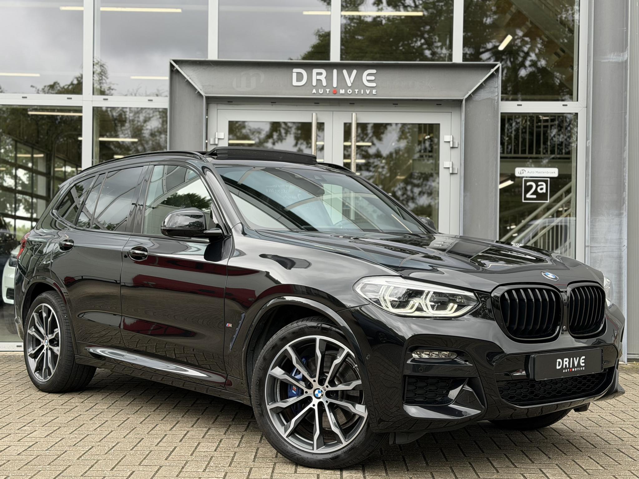 Foto van BMW X3 Xdrive30e