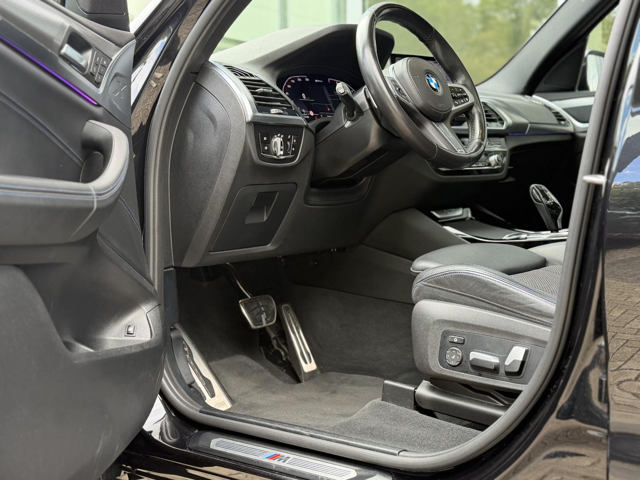 Foto van BMW X3 Xdrive30e