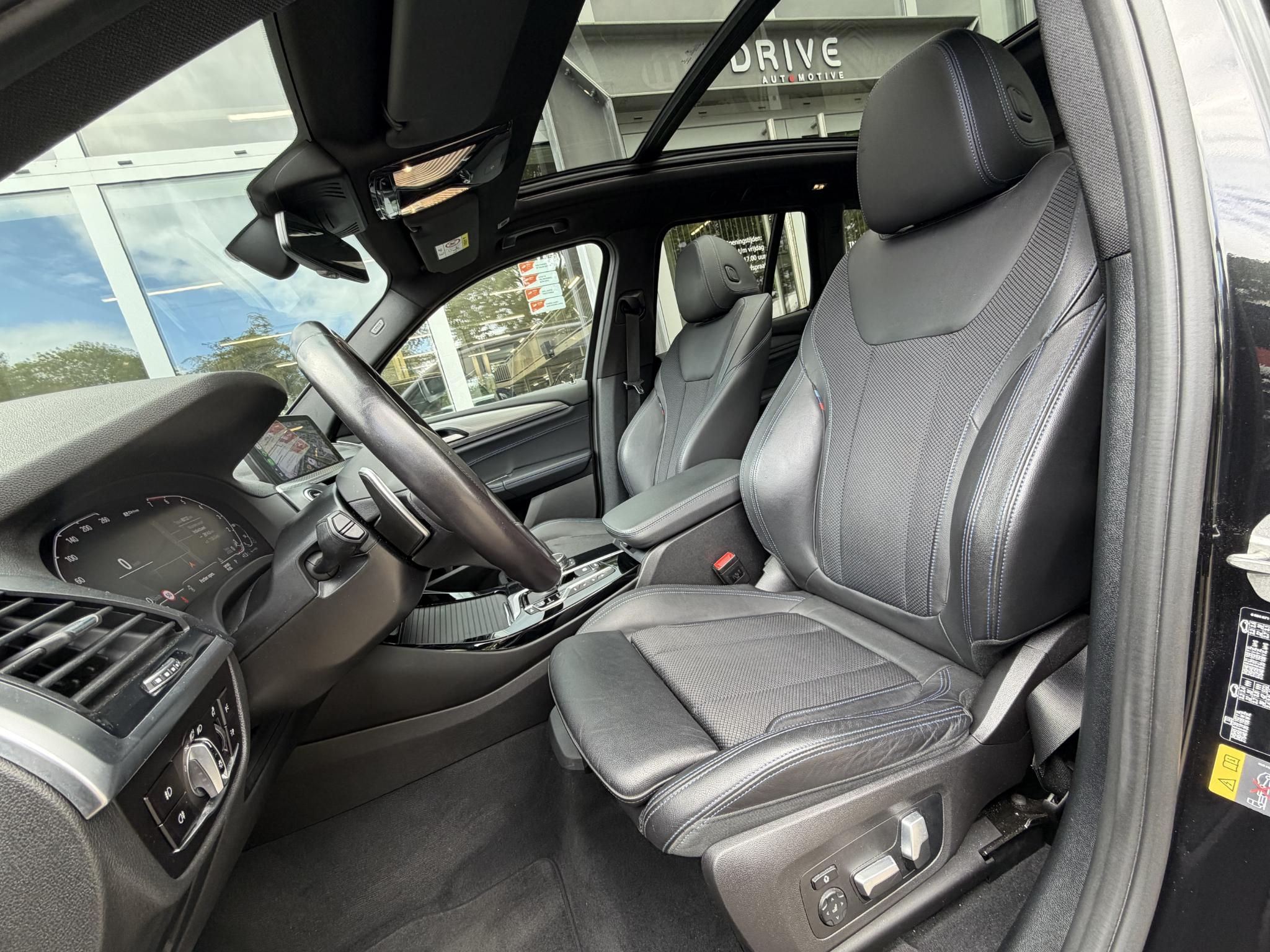 Foto van BMW X3 Xdrive30e