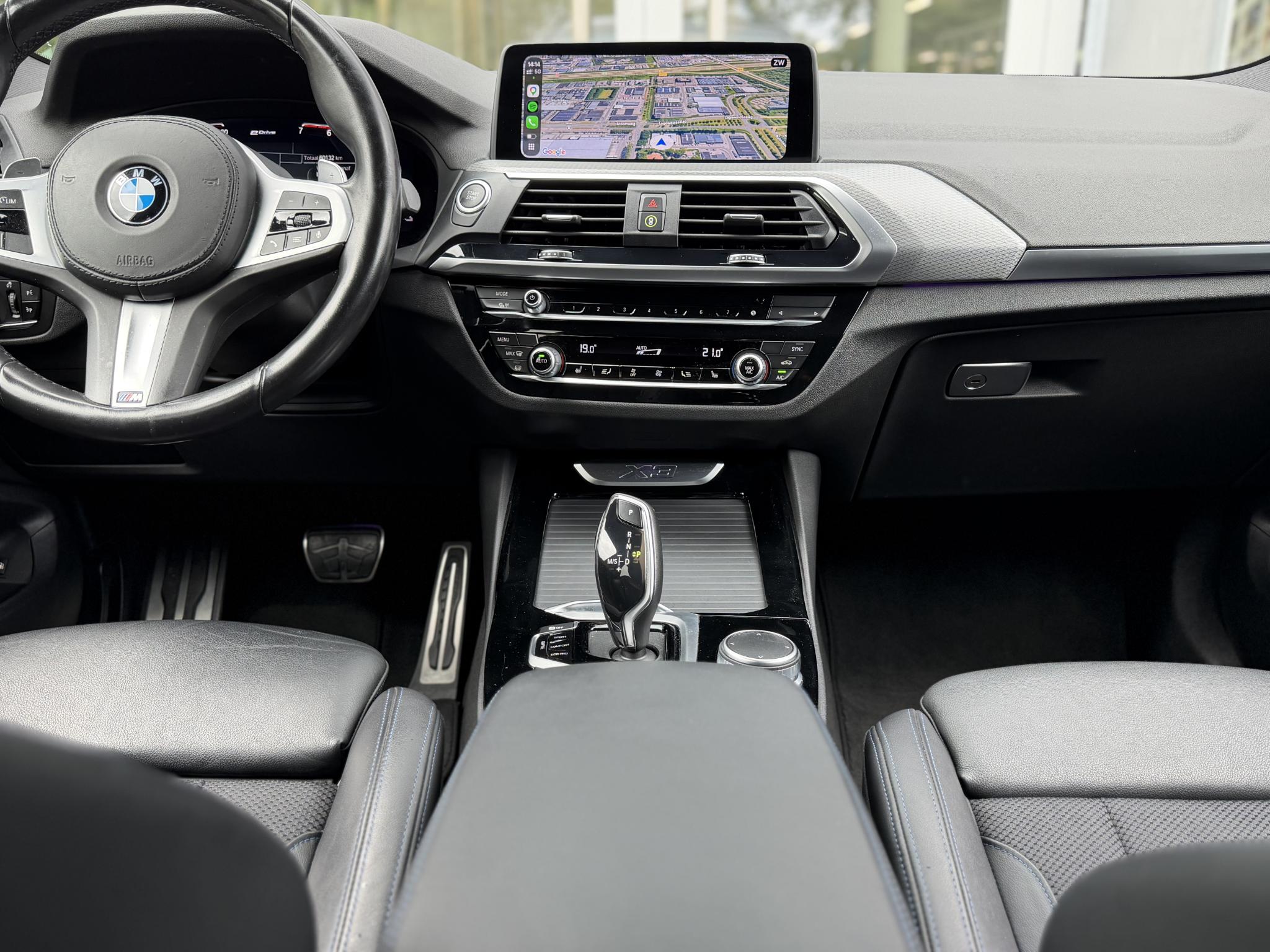 Foto van BMW X3 Xdrive30e
