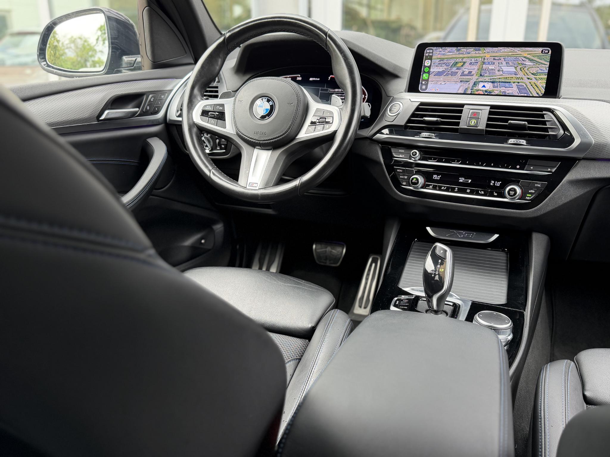 Foto van BMW X3 Xdrive30e