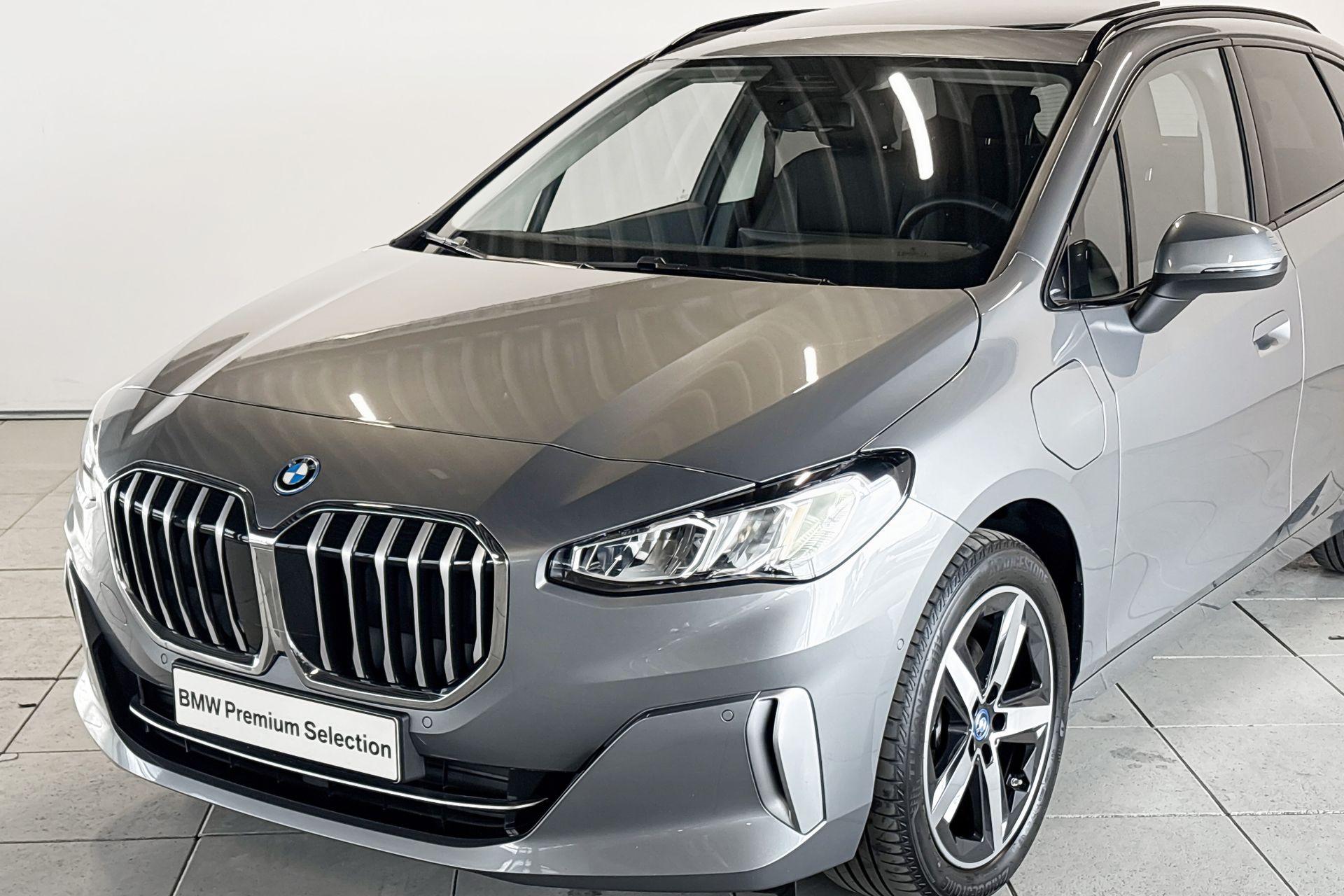 Foto van BMW 225e xDrive Active Tourer