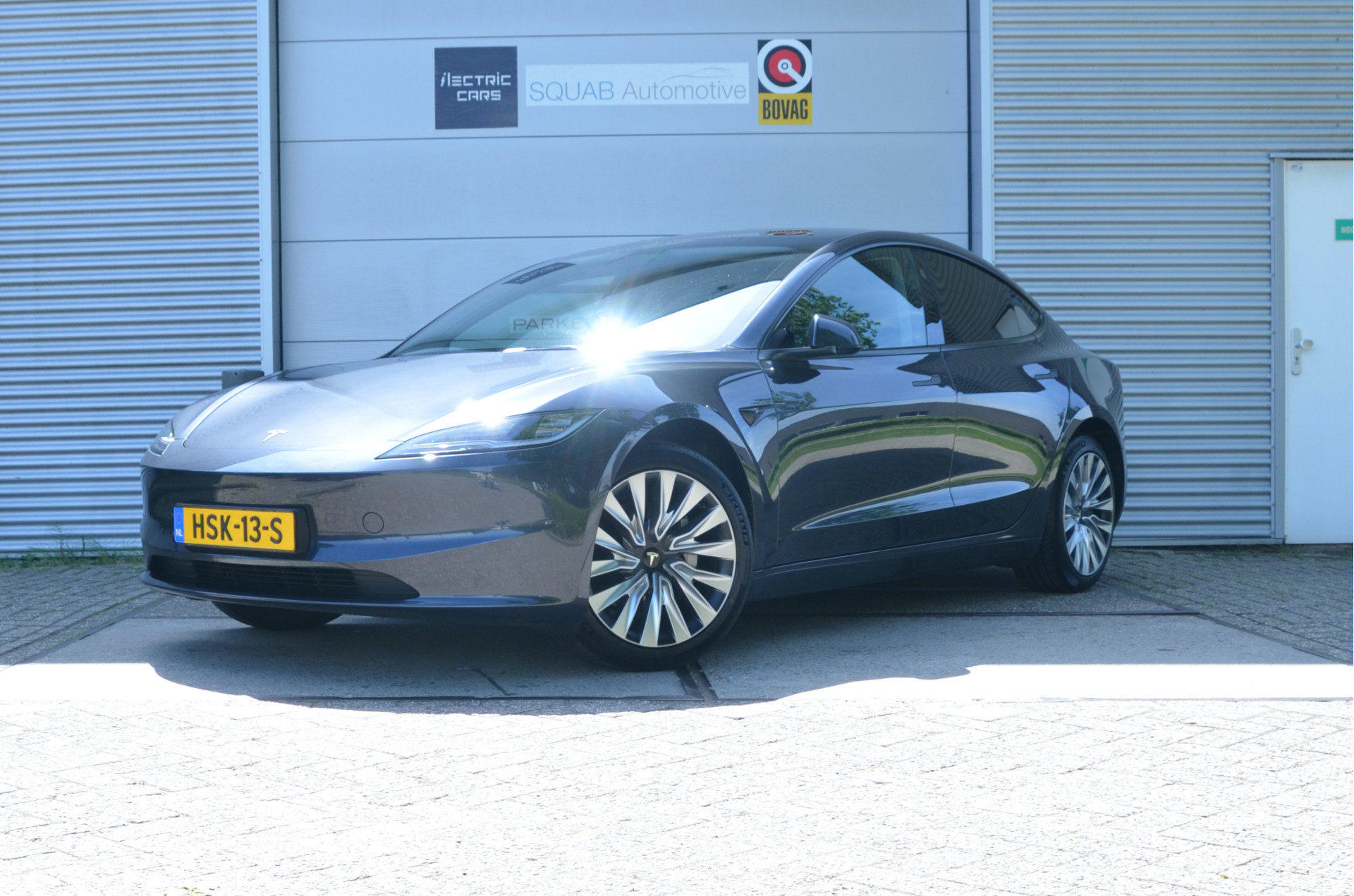 Tesla Model 3 RWD 60 kWh 2025 - voorkant