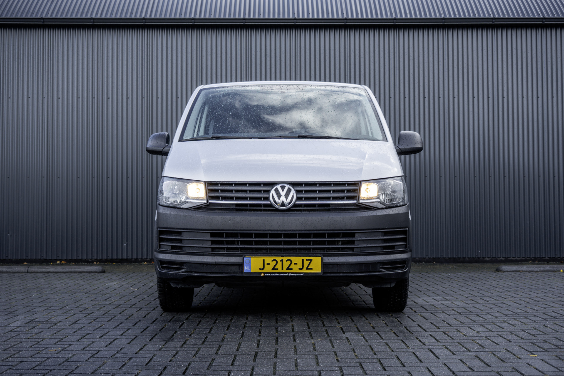 Foto van Volkswagen Transporter Kombi