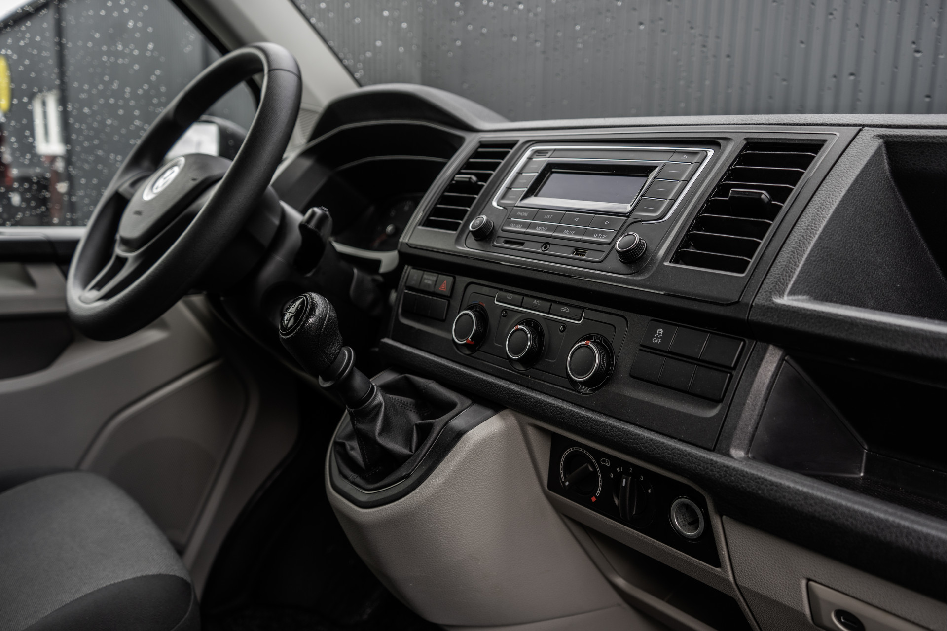 Foto van Volkswagen Transporter Kombi
