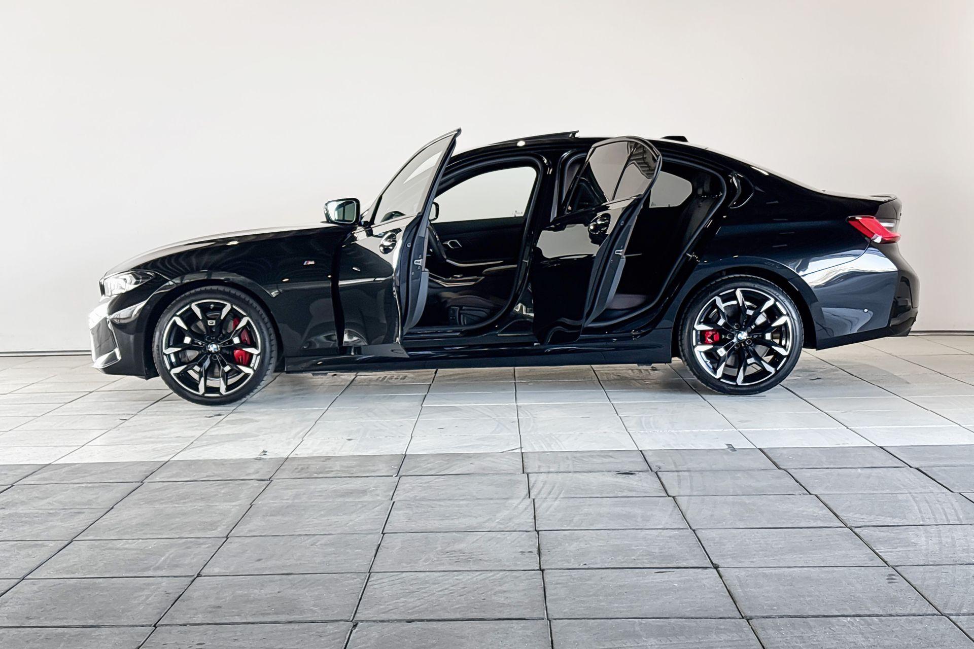 Foto van BMW 330i xDrive