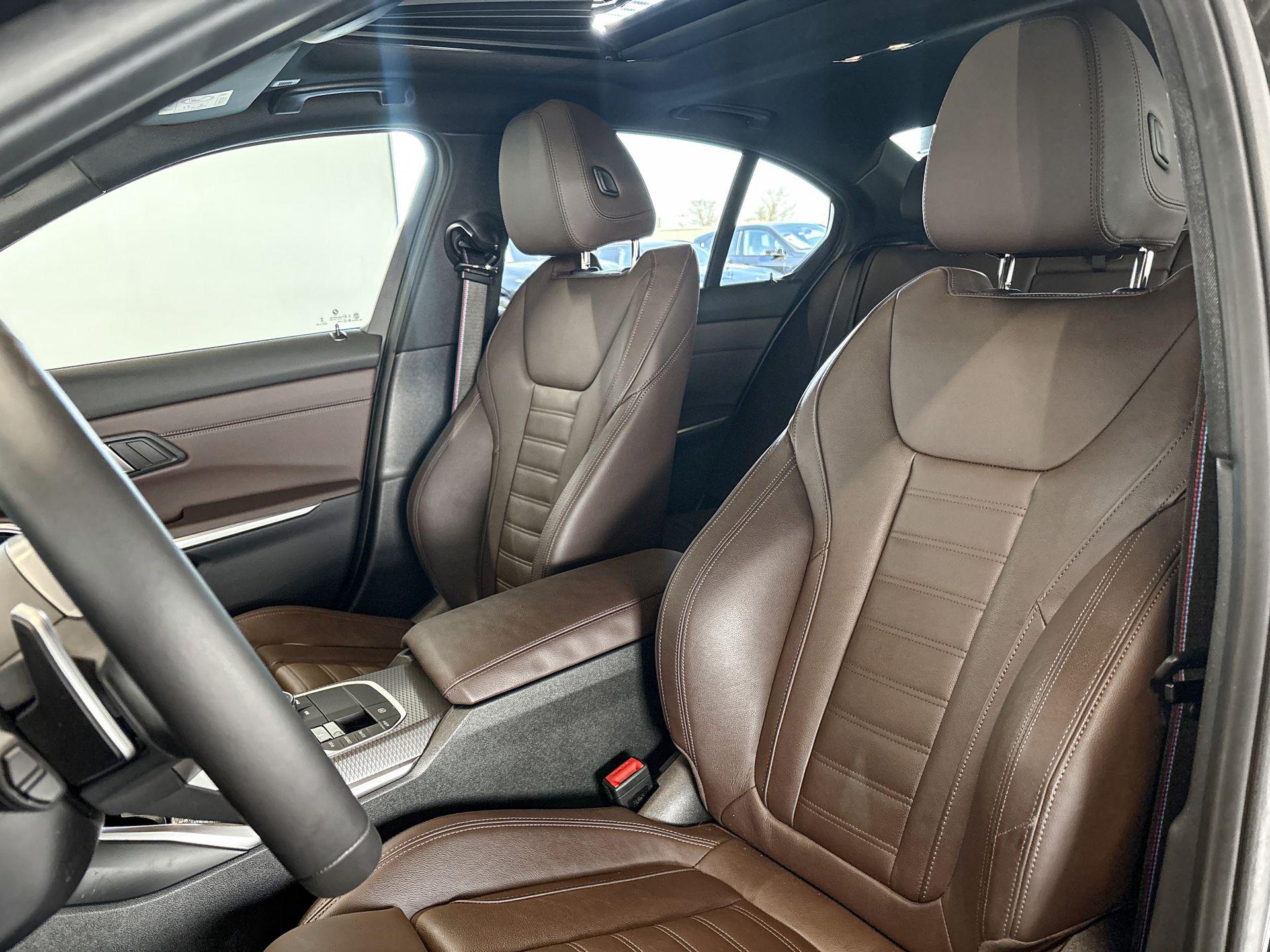 Foto van BMW 330i xDrive