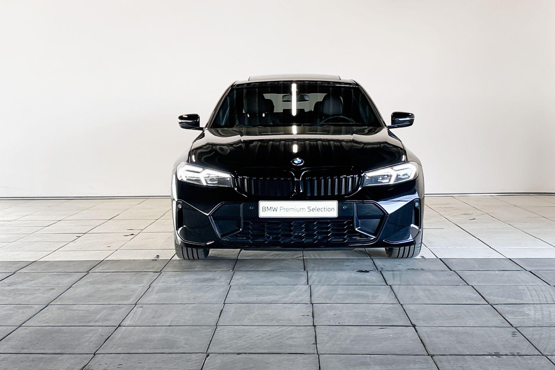 Foto van BMW 330i xDrive