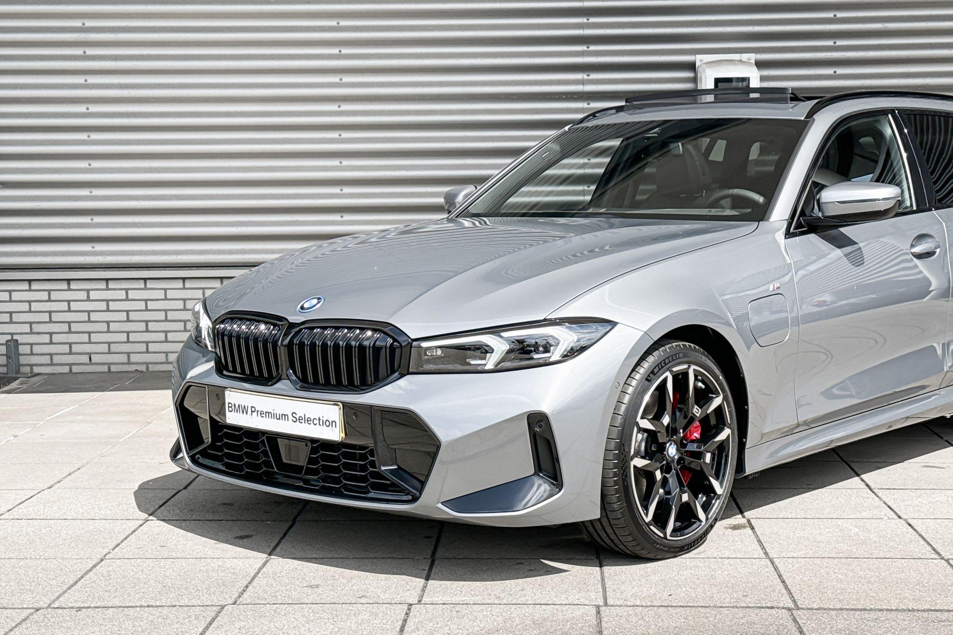 Foto van BMW 330e