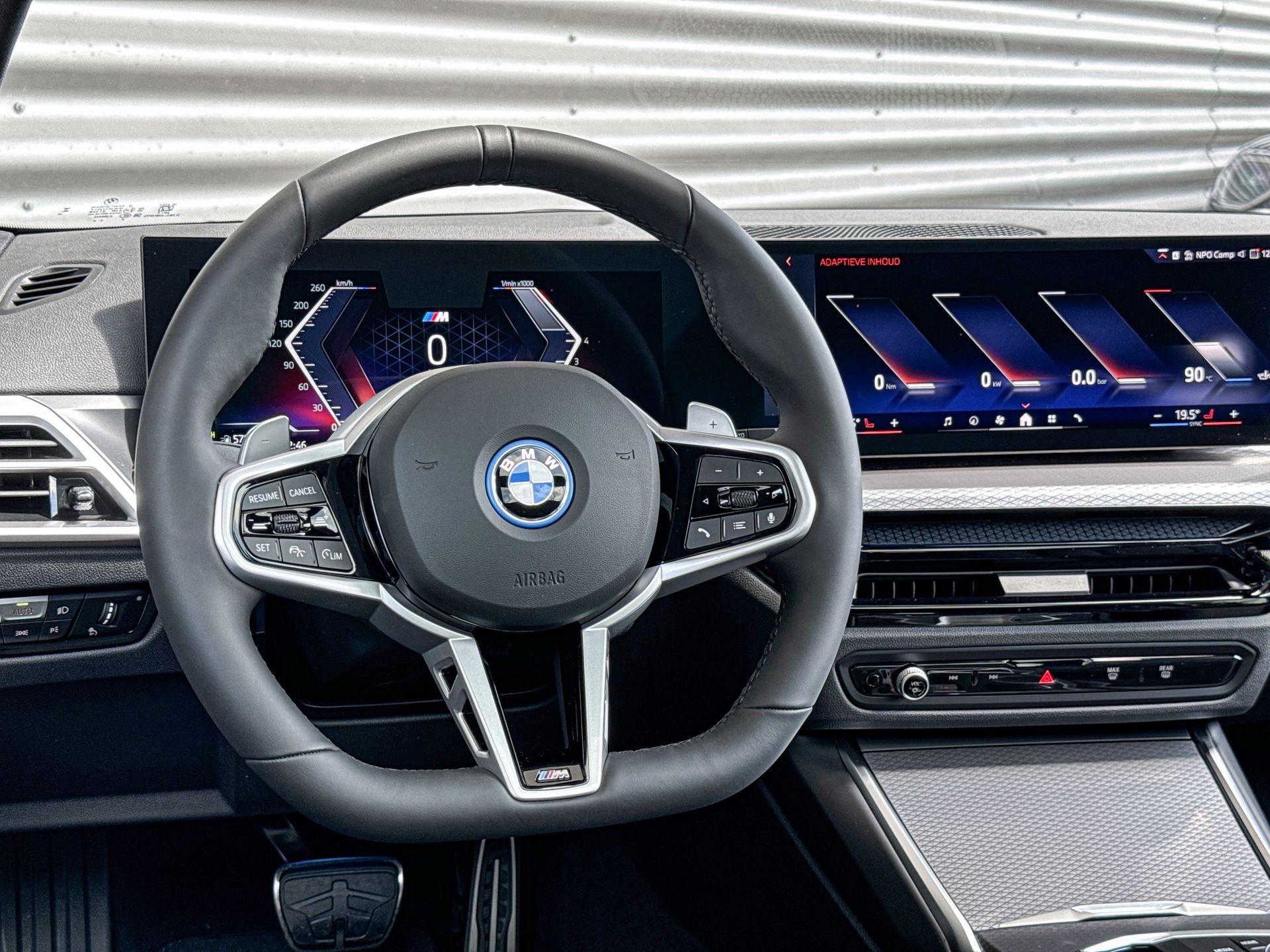 Foto van BMW 330e