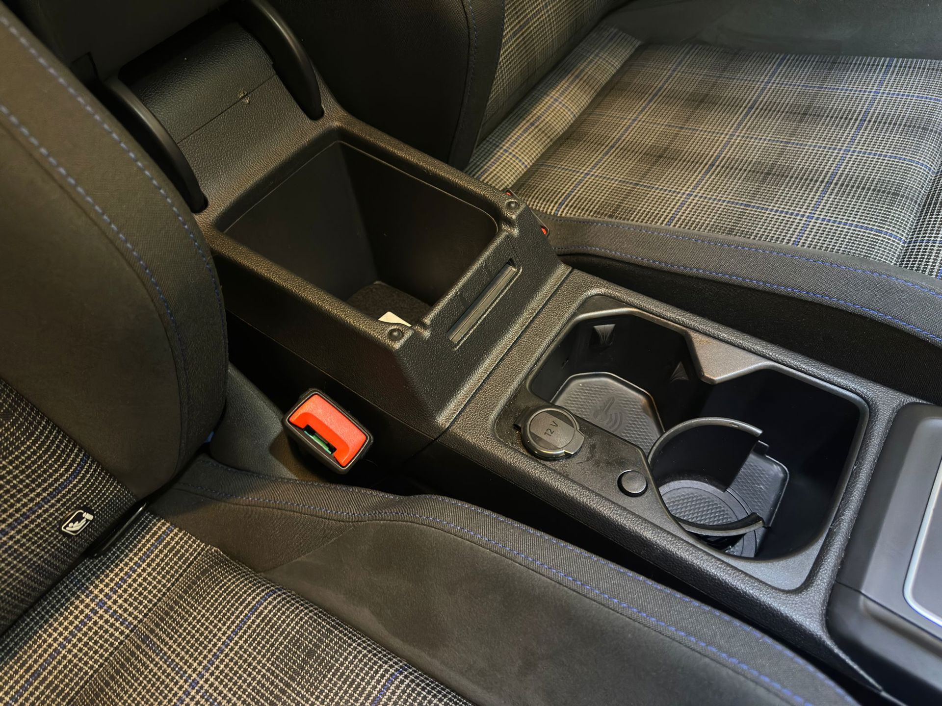 Foto van Volkswagen Golf GTE