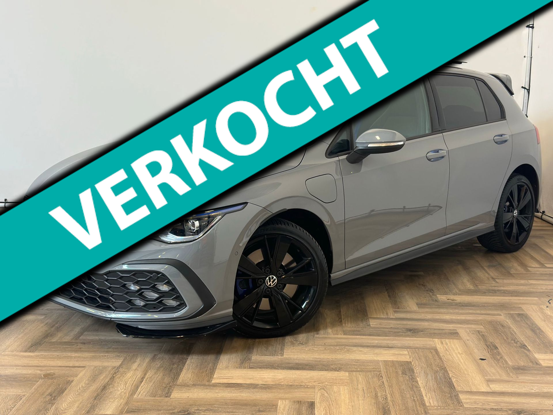 Volkswagen Golf GTE 1.4 eHybrid GTE|PANO|DEALER ONDERHOUDEN| INRUIL MOGELIJK 2021 - voorkant
