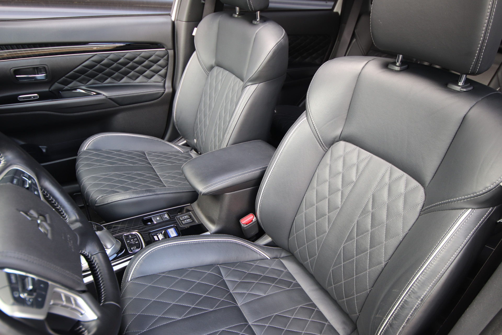 Foto van Mitsubishi Mitsubishi Outlander