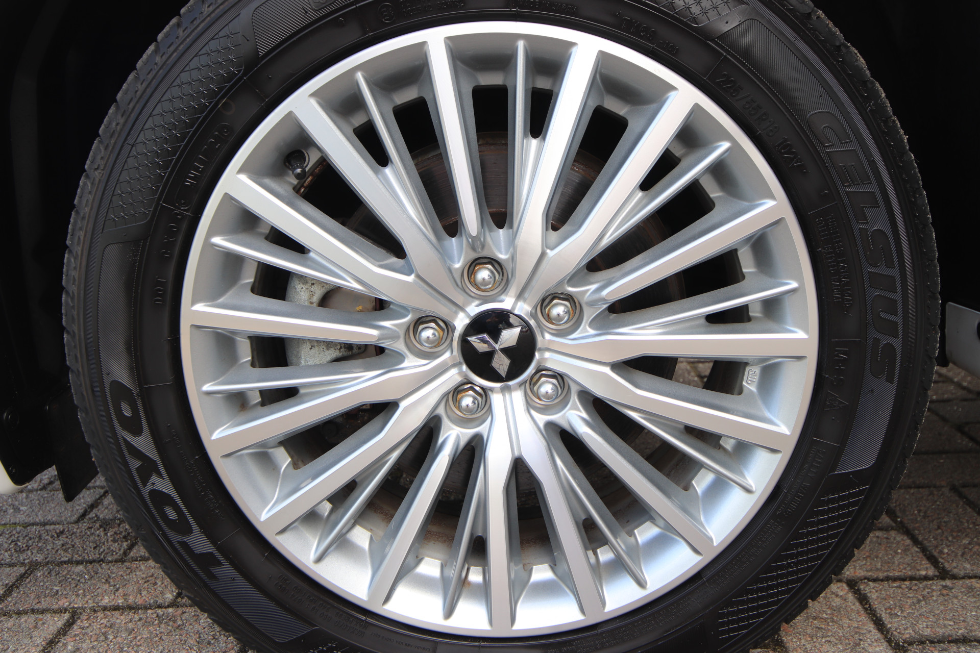 Foto van Mitsubishi Mitsubishi Outlander