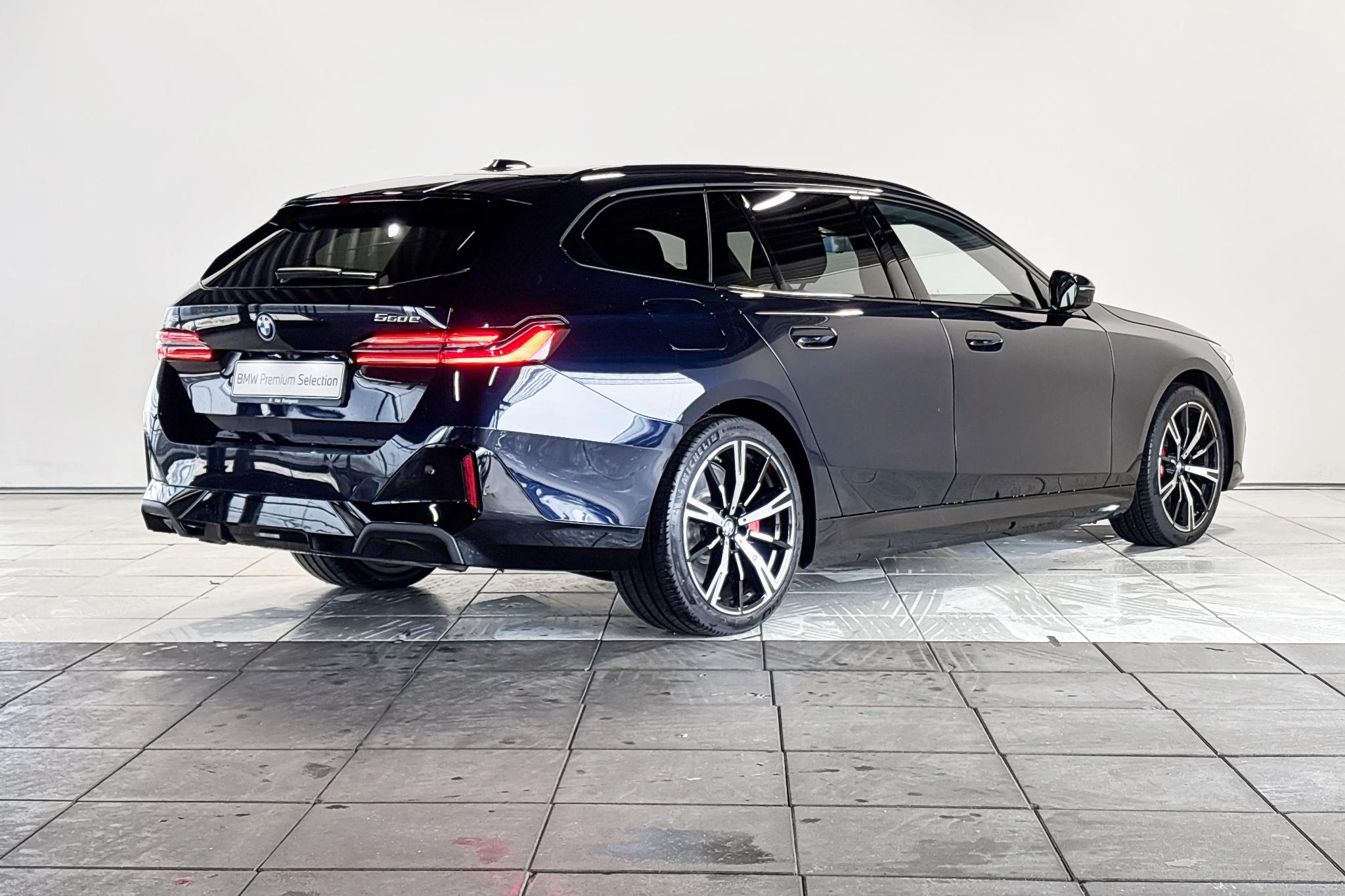 Foto van BMW 550e xDrive
