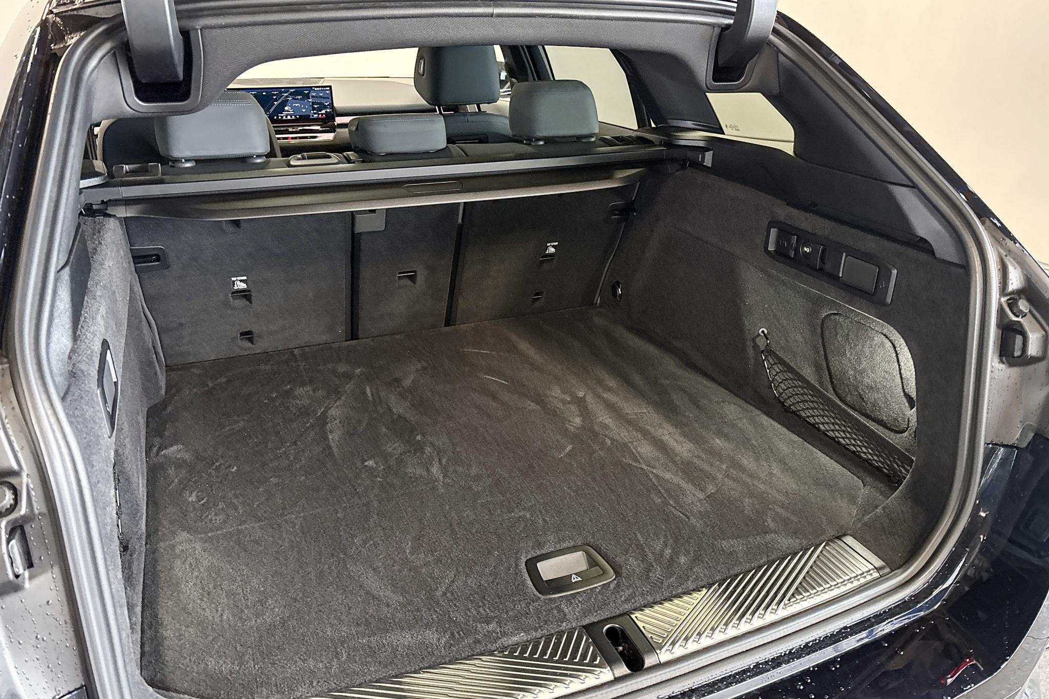 Foto van BMW 550e xDrive