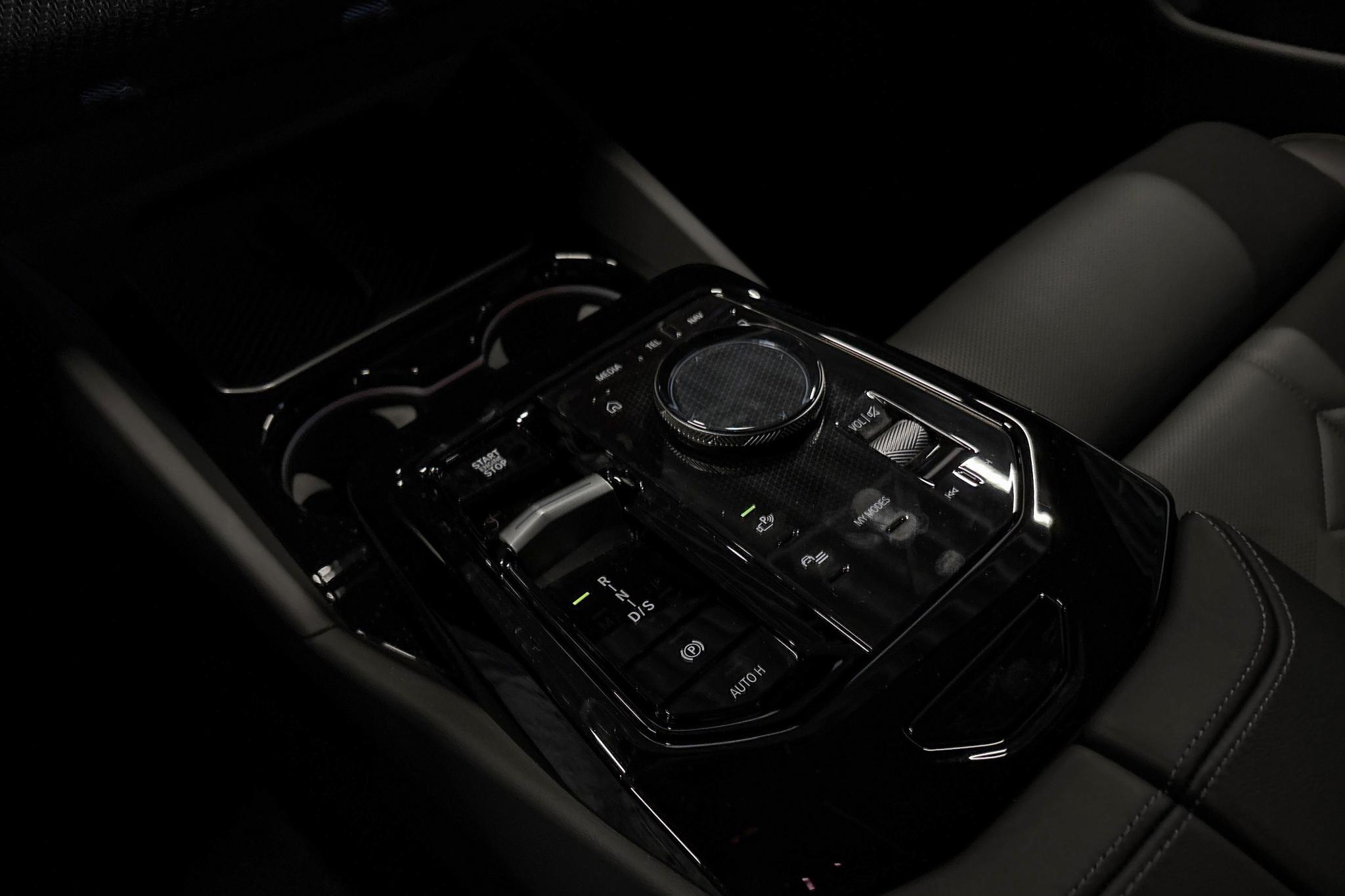 Foto van BMW 550e xDrive