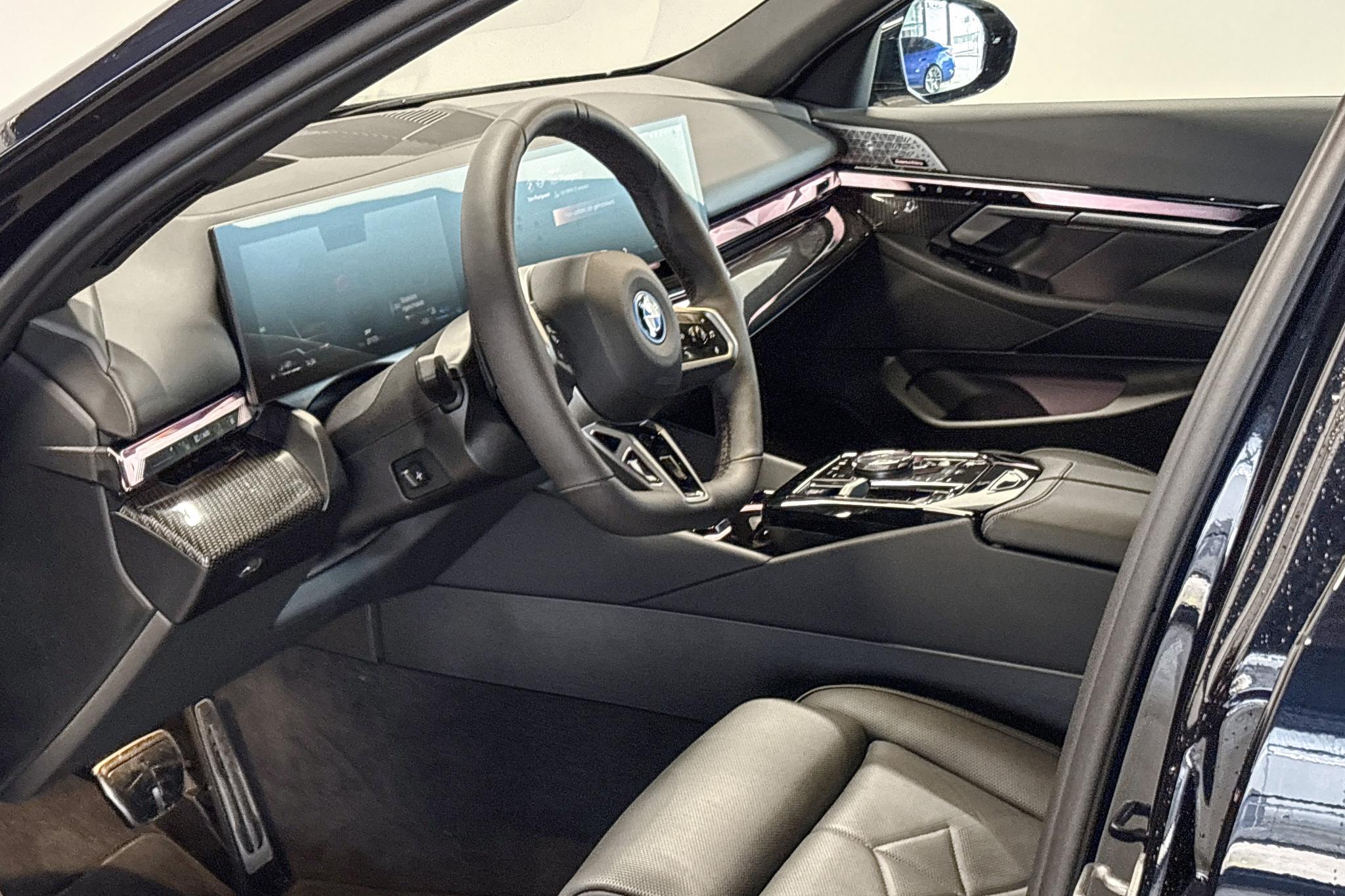 Foto van BMW 550e xDrive