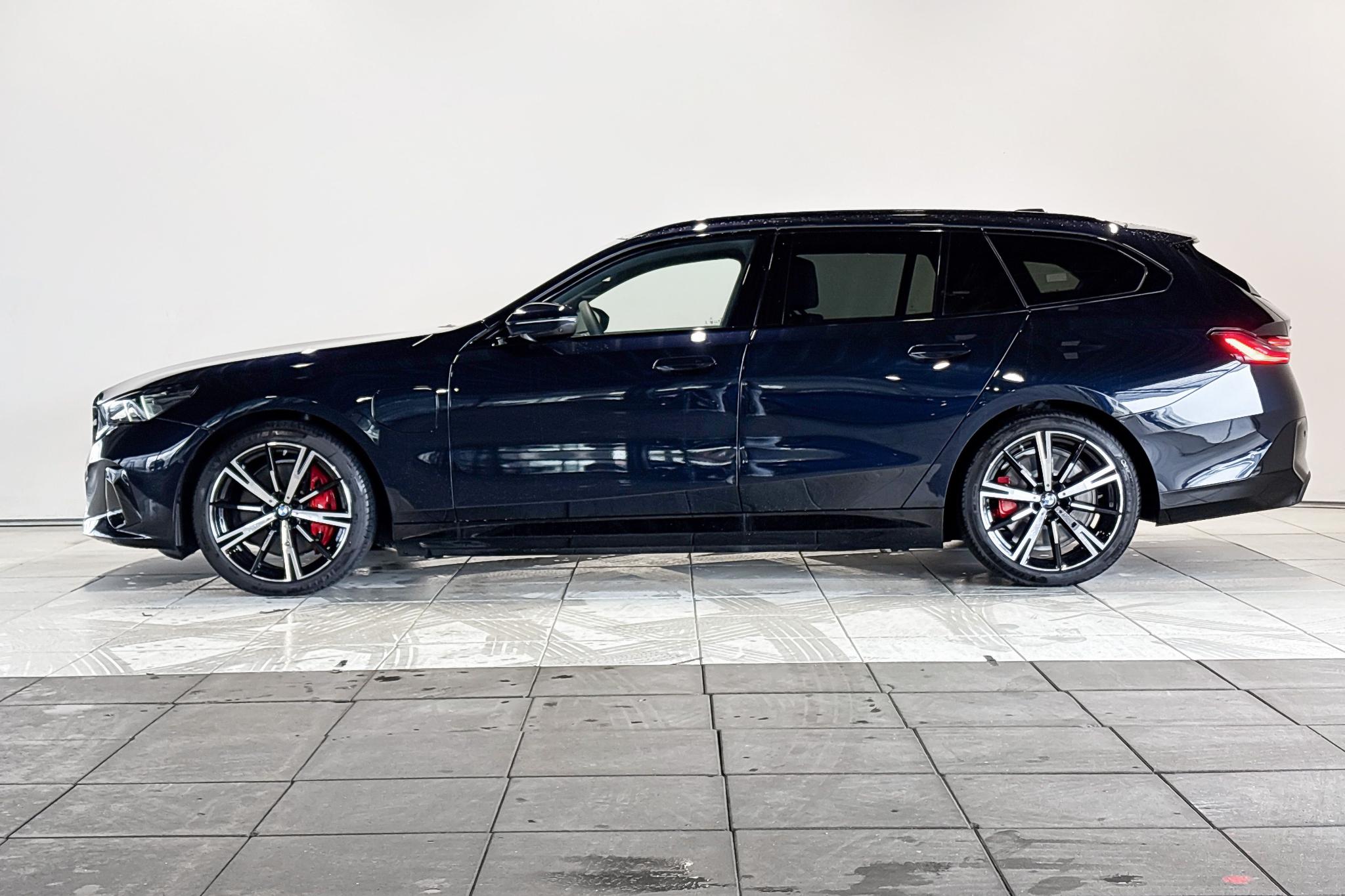 Foto van BMW 550e xDrive