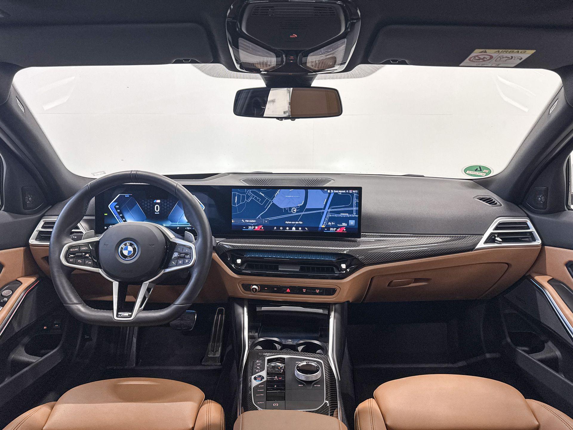 Foto van BMW 330e