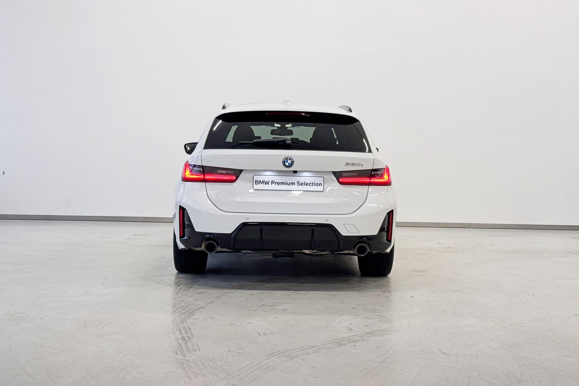 Foto van BMW 330e