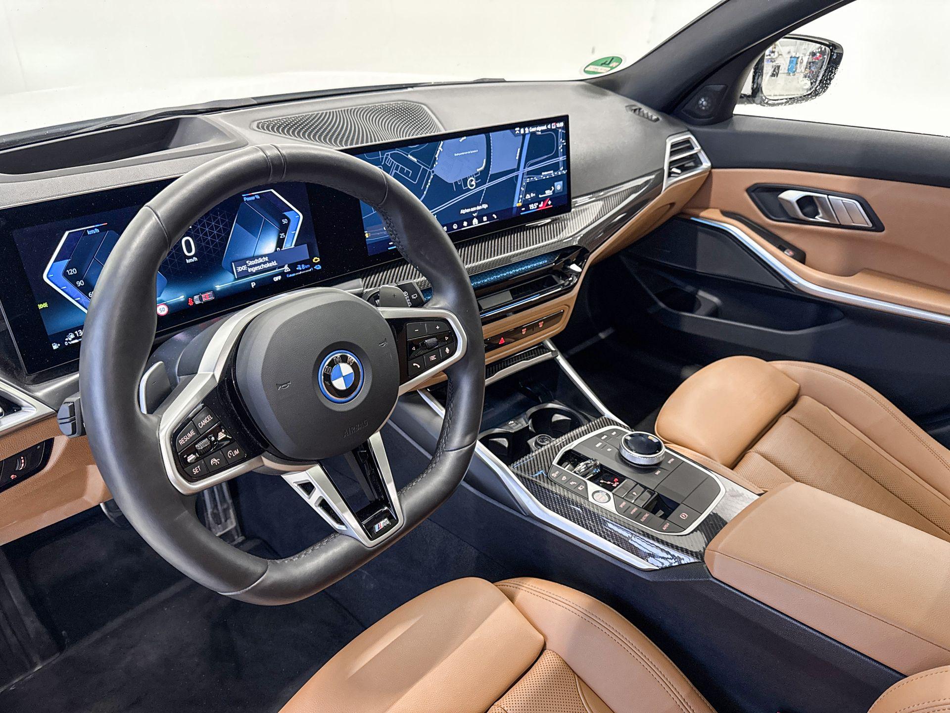 Foto van BMW 330e