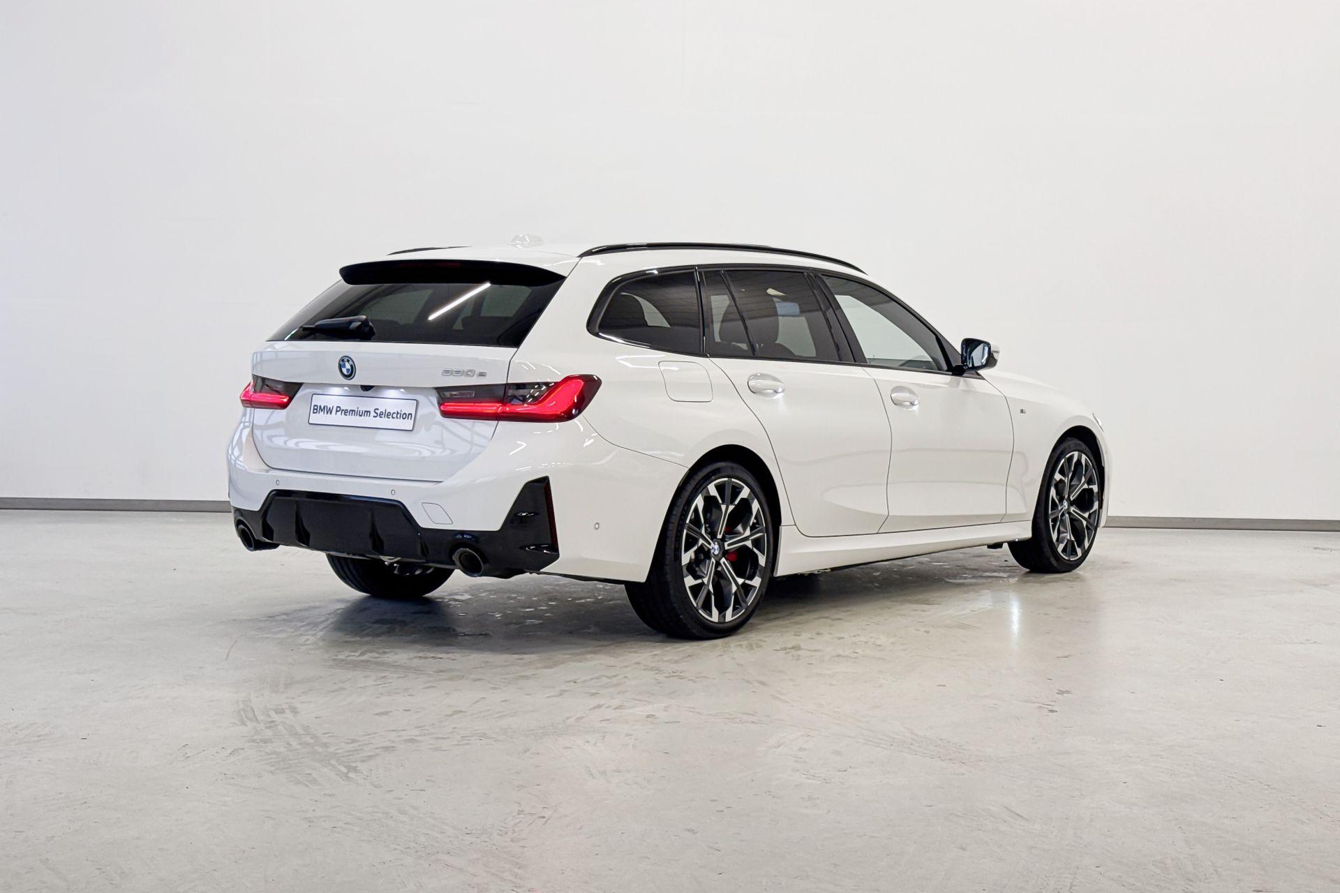 Foto van BMW 330e