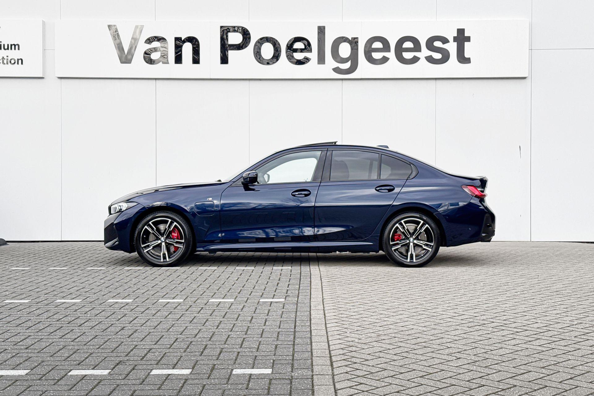 Foto van BMW 330e