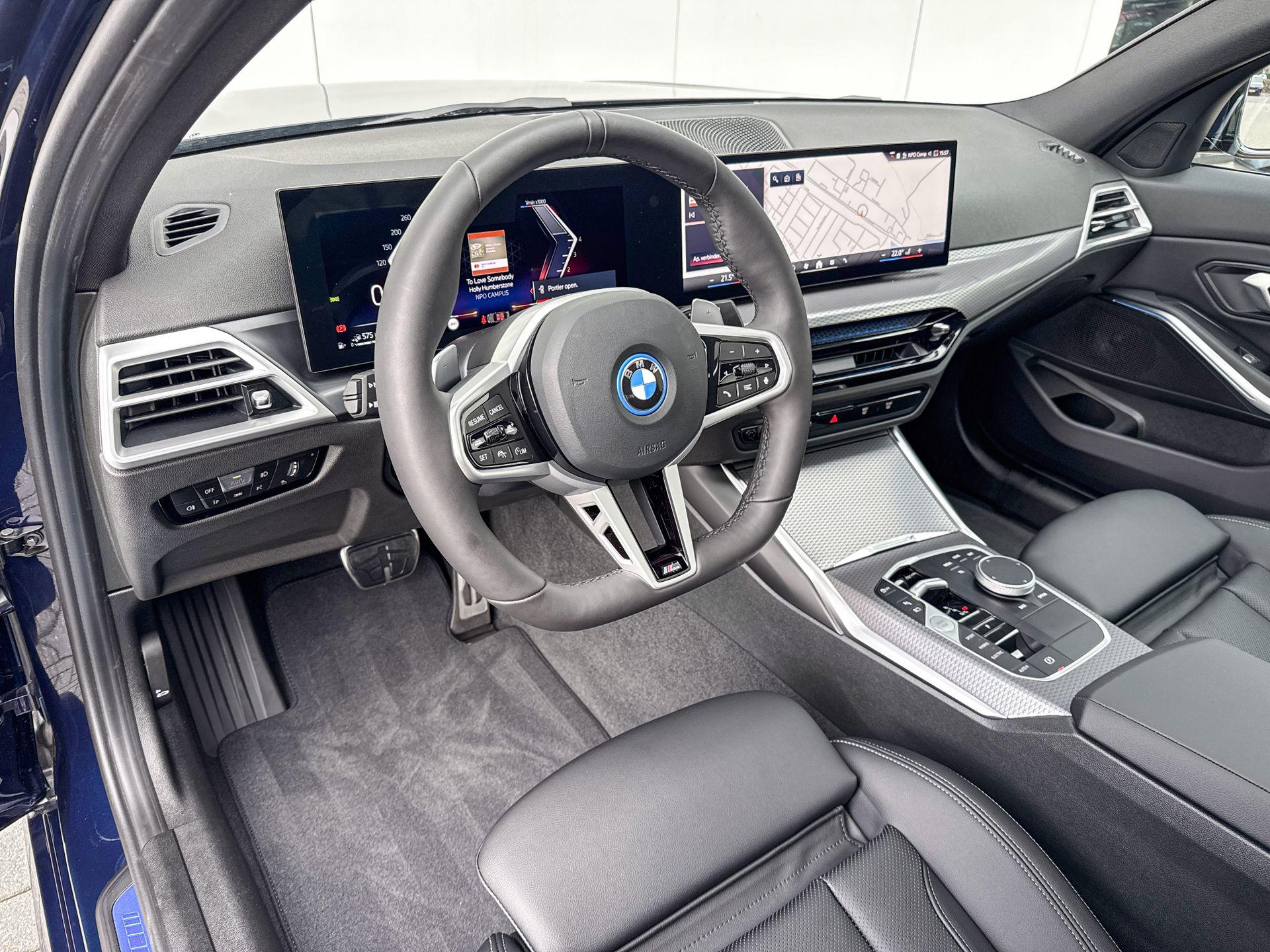Foto van BMW 330e