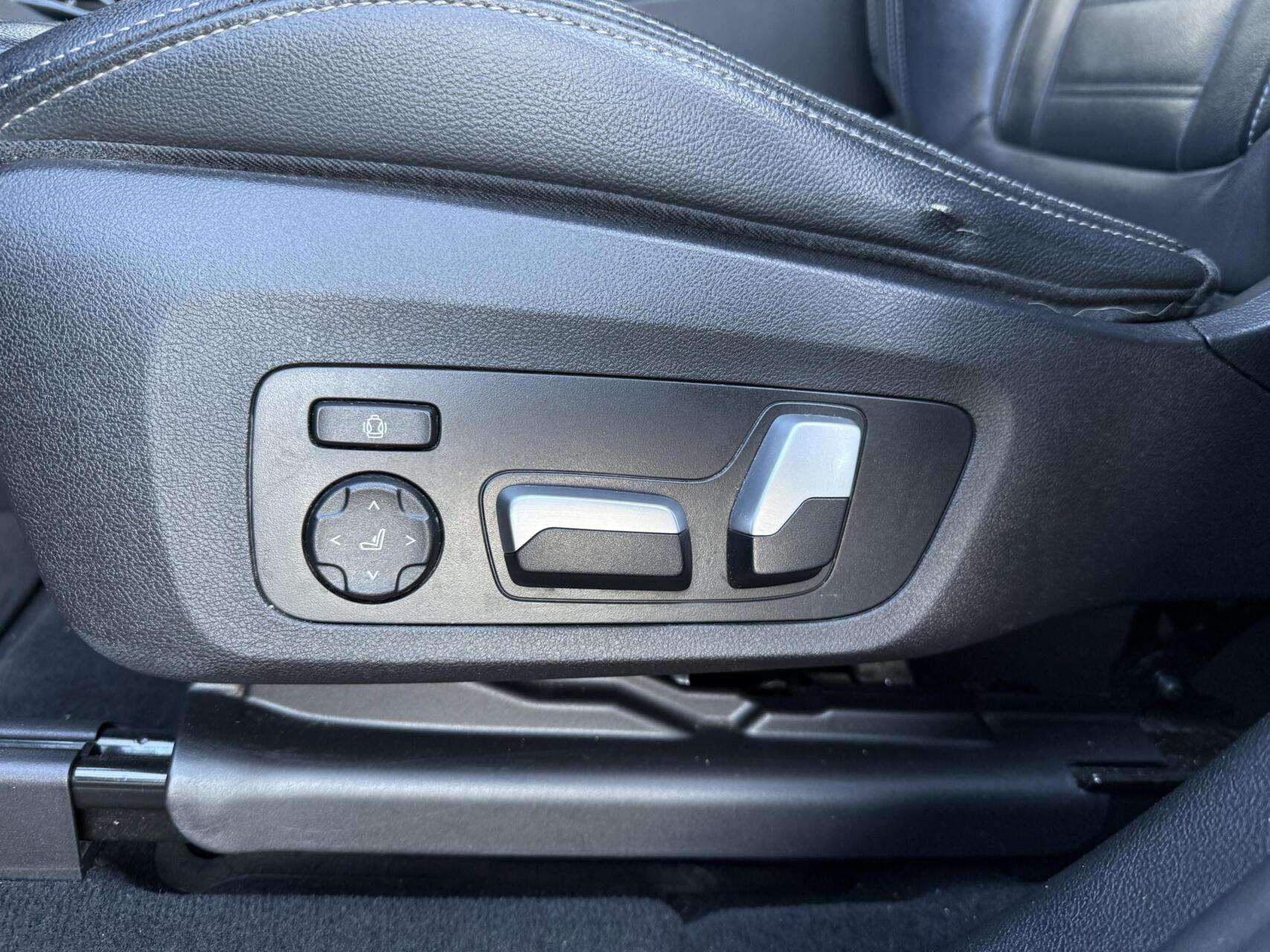 Foto van BMW X3 Xdrive30e