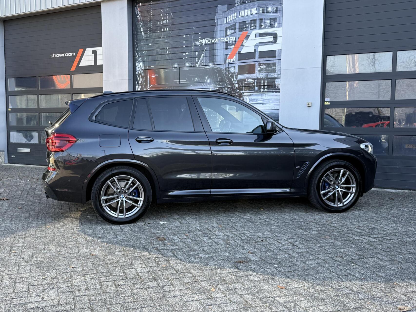 Foto van BMW X3 Xdrive30e