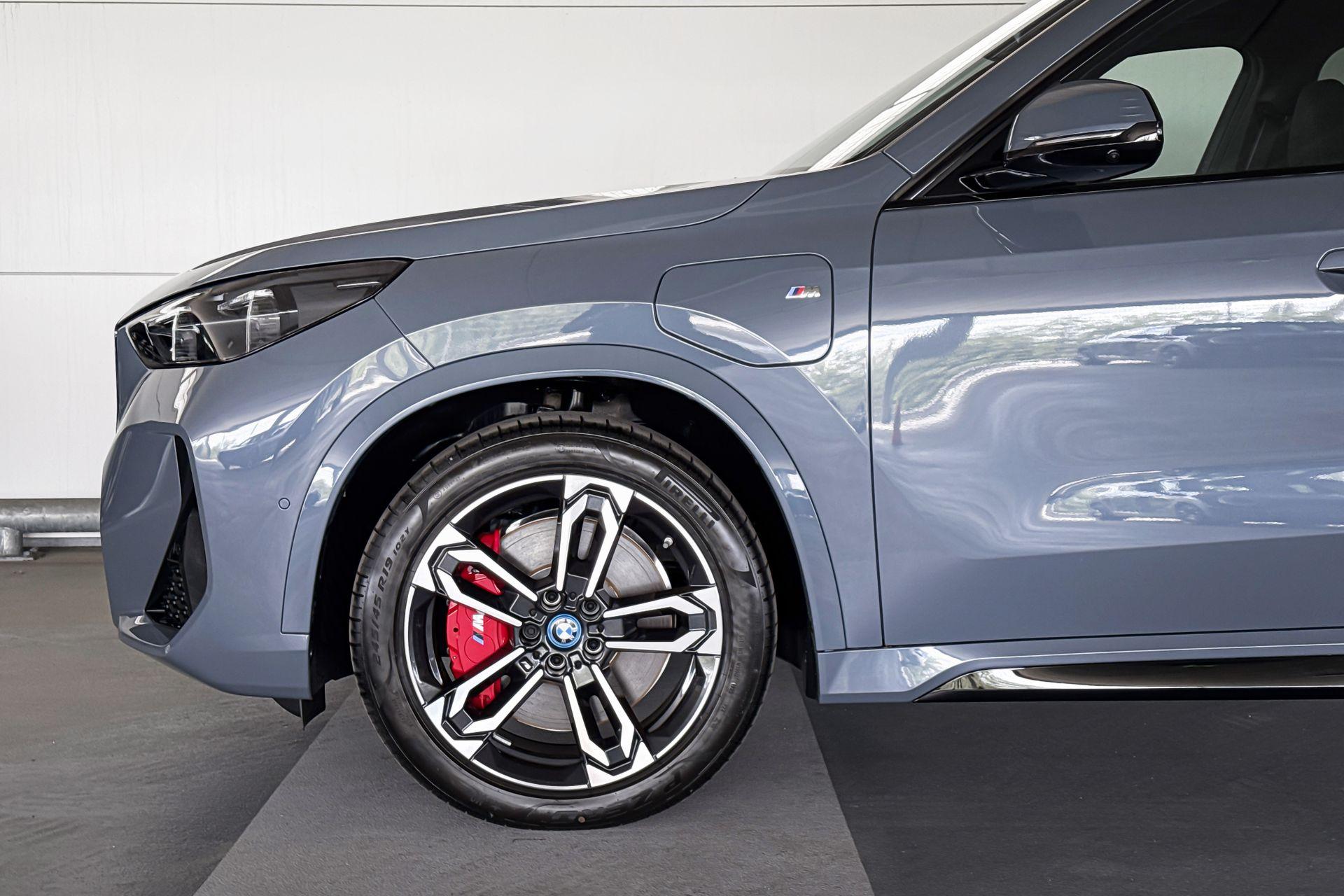 Foto van BMW X1 Xdrive25e