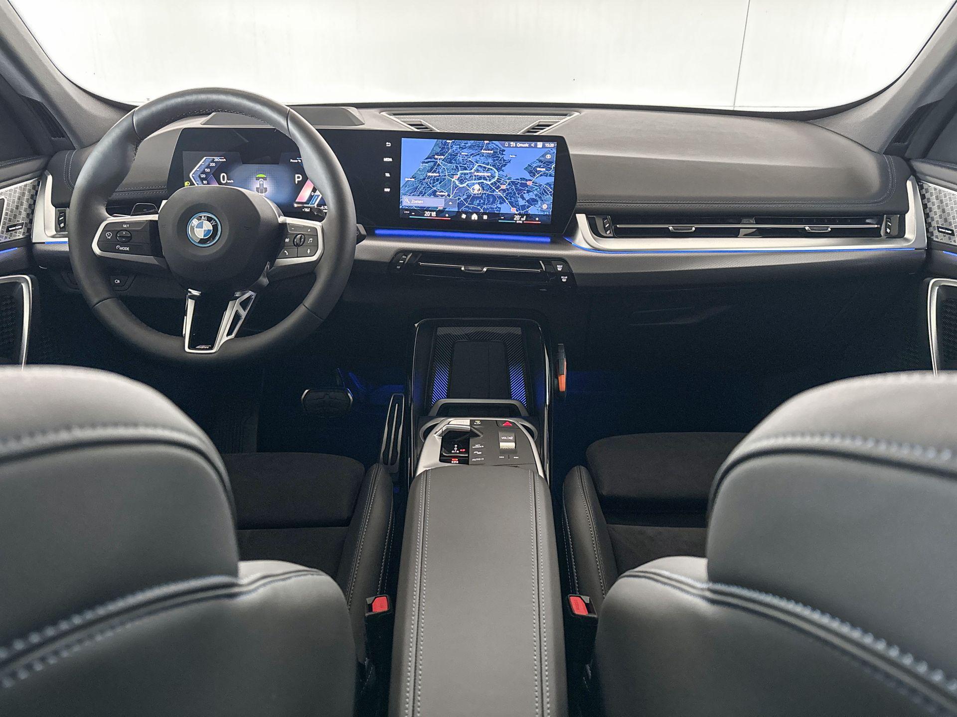 Foto van BMW X1 Xdrive25e