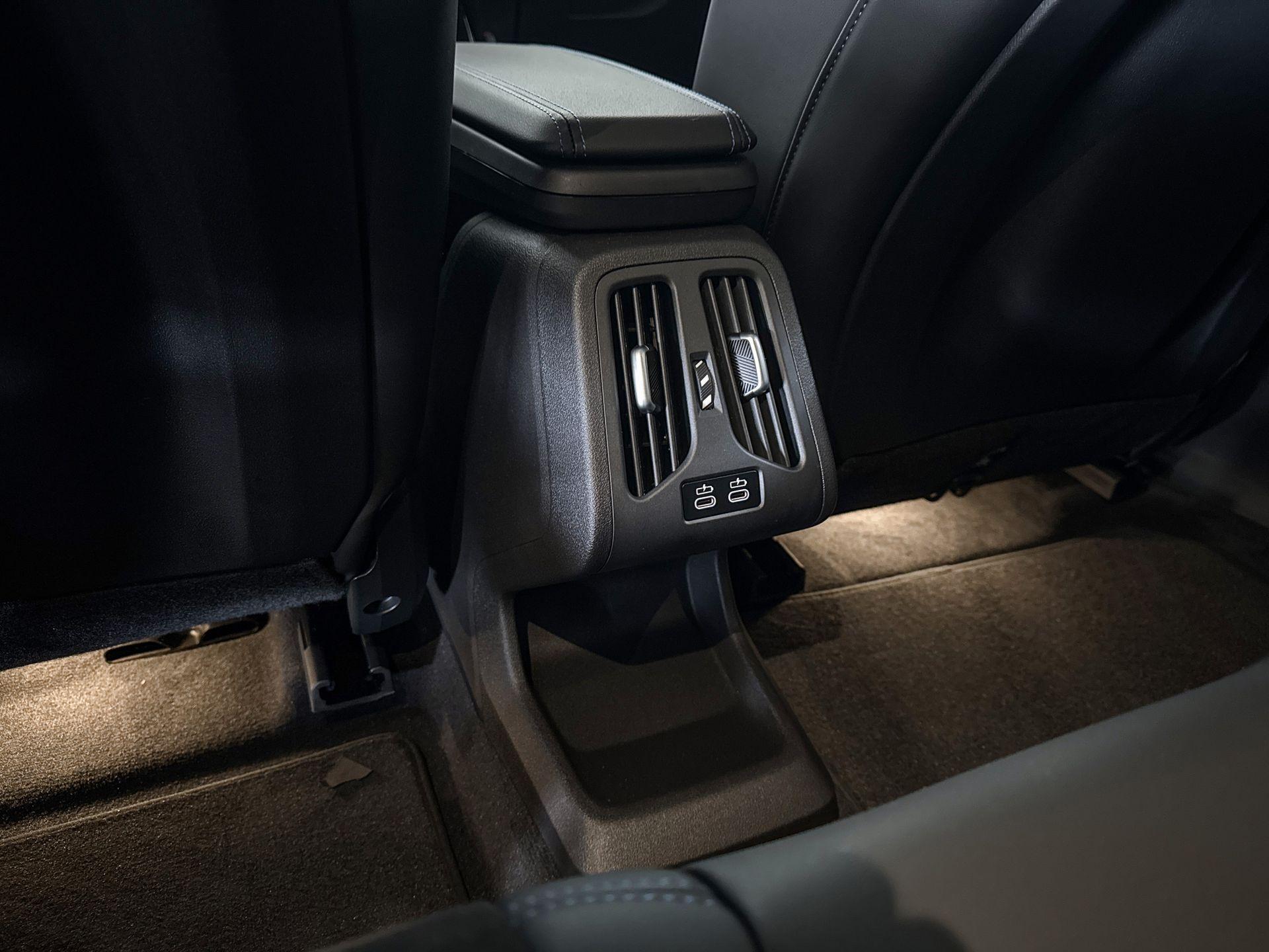 Foto van BMW X1 Xdrive25e