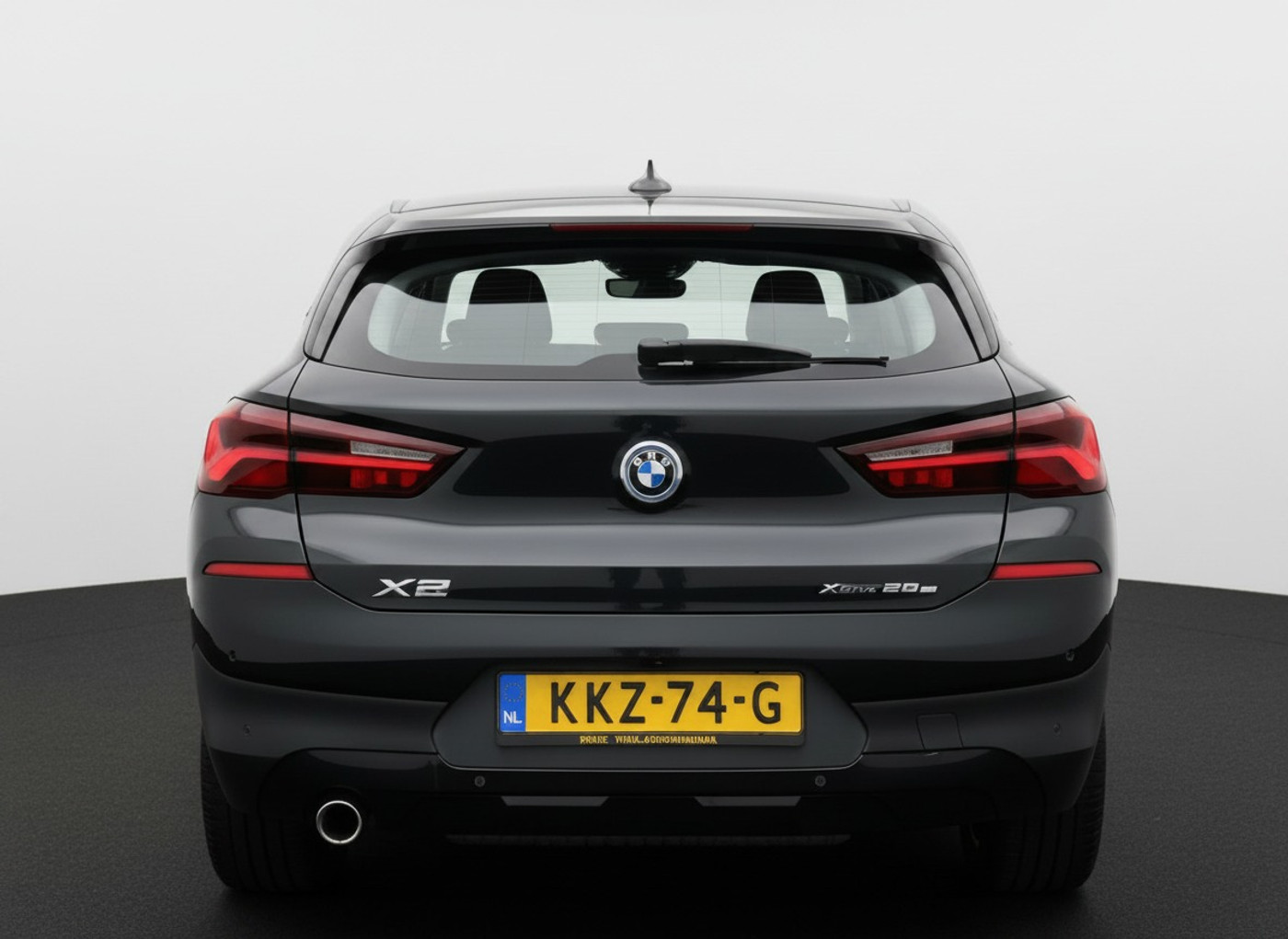 Foto van BMW X2 Xdrive25e