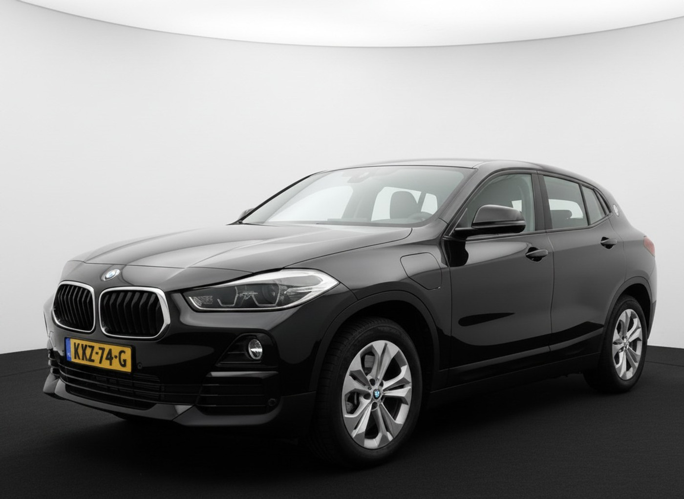 Foto van BMW X2 Xdrive25e