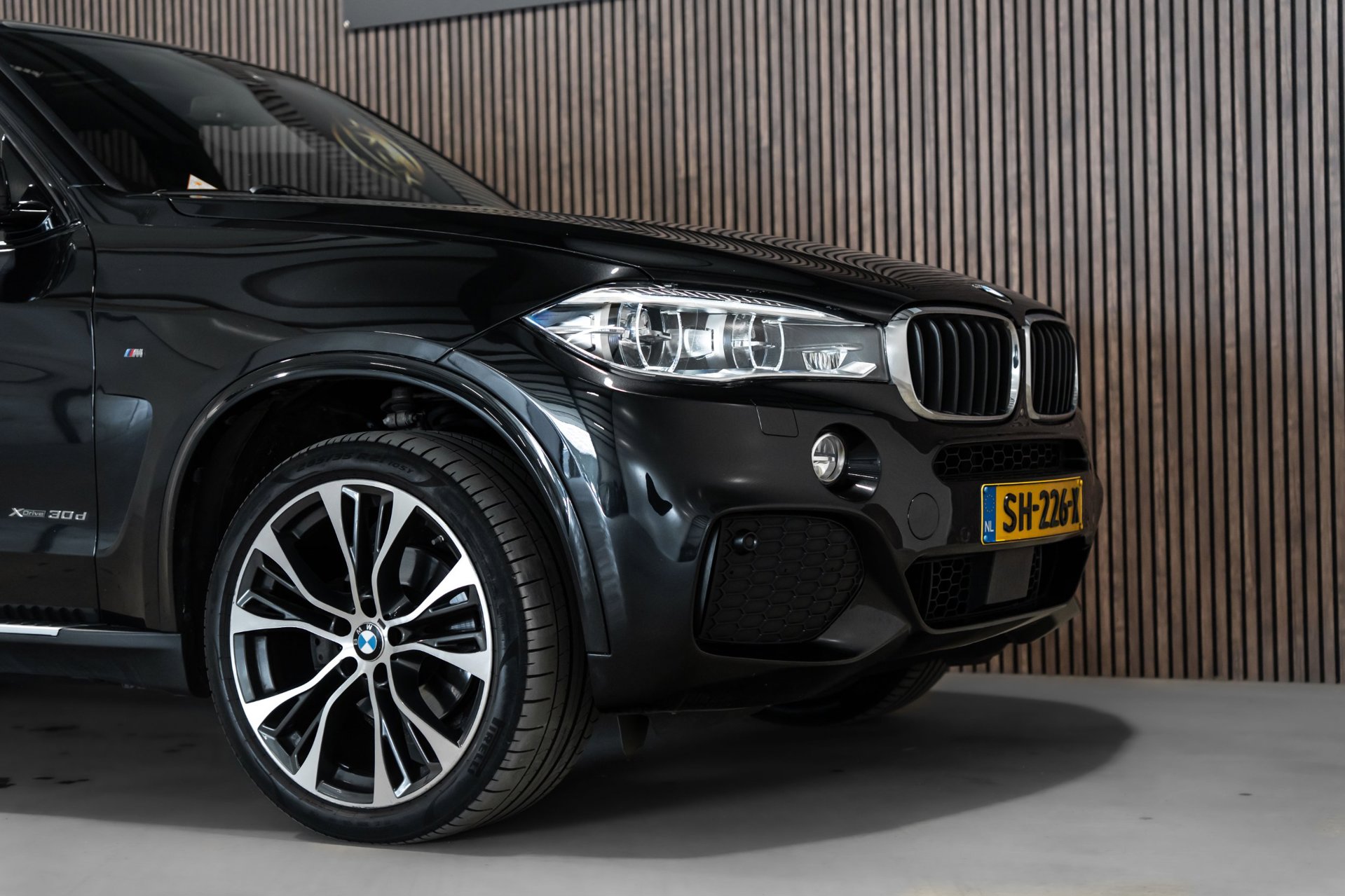 Foto van BMW X5 Xdrive30d