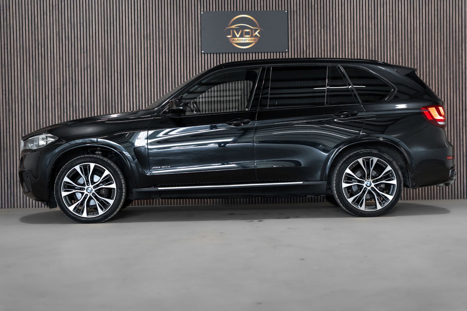 Foto van BMW X5 Xdrive30d