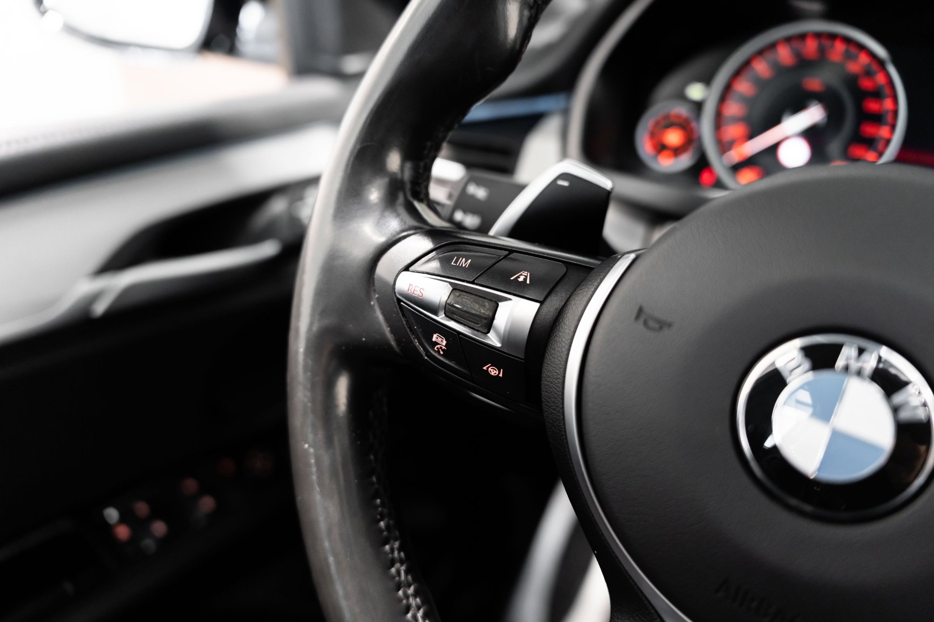 Foto van BMW X5 Xdrive30d