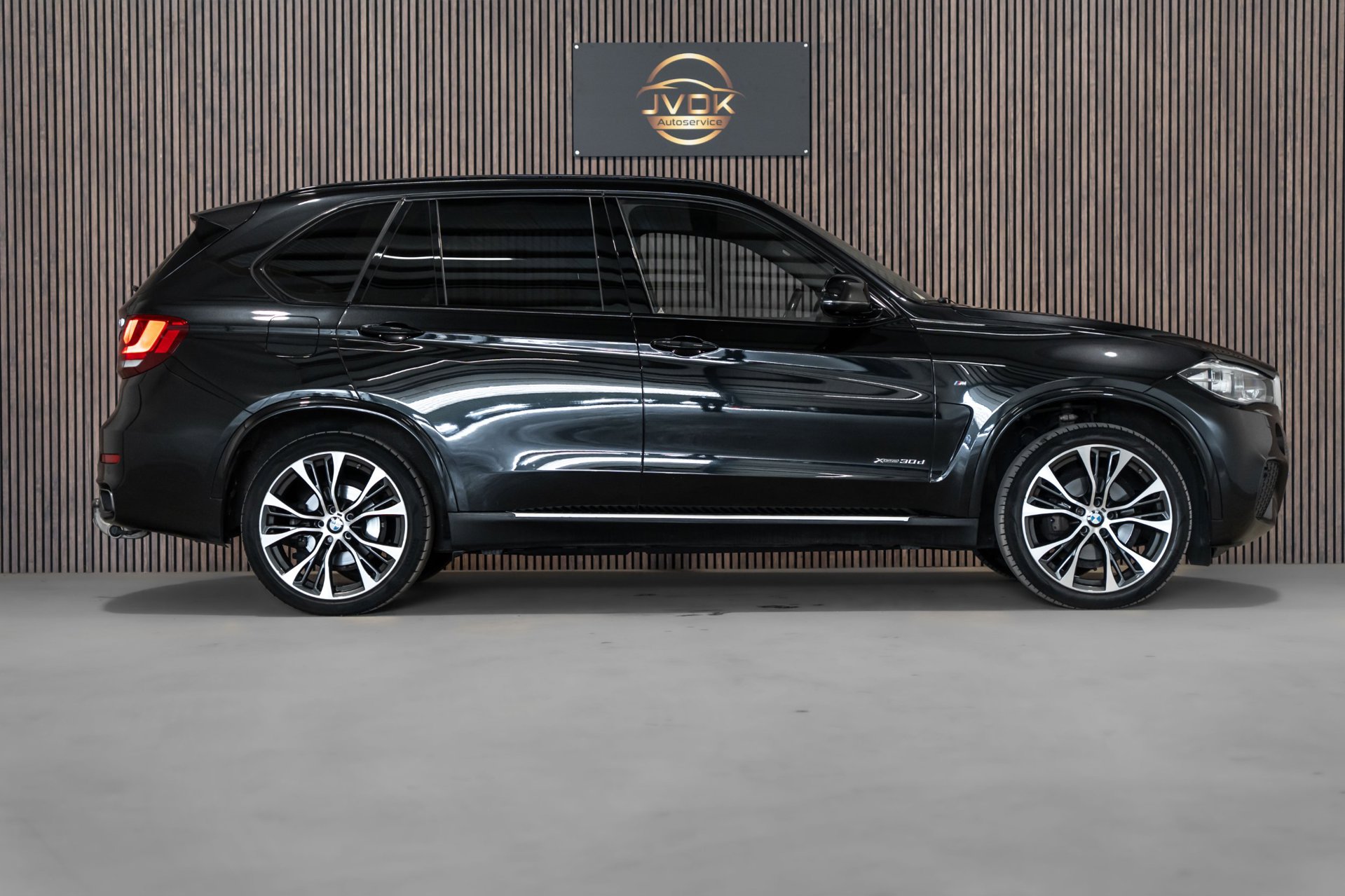 Foto van BMW X5 Xdrive30d