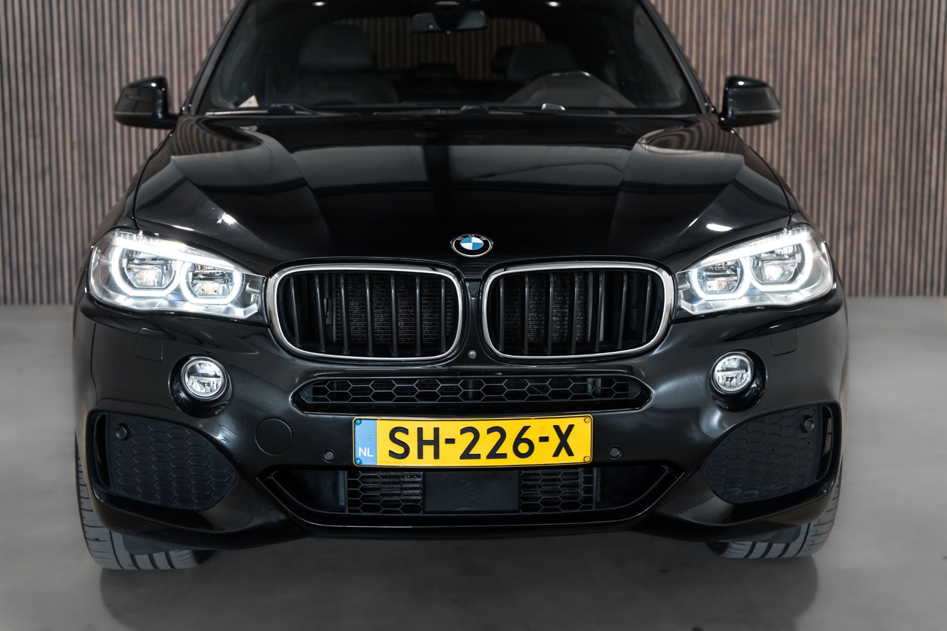 Foto van BMW X5 Xdrive30d