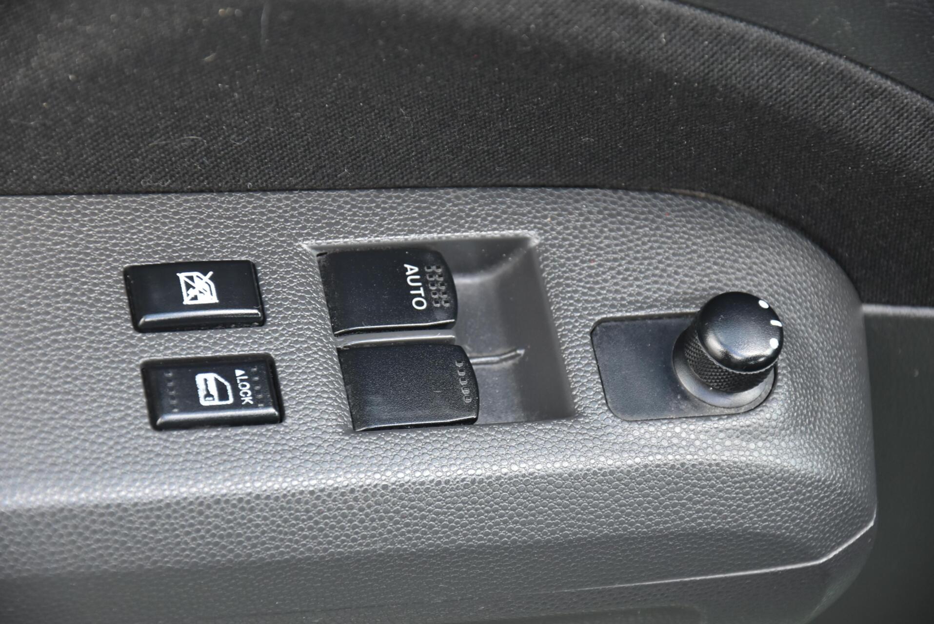 Foto van Suzuki Splash