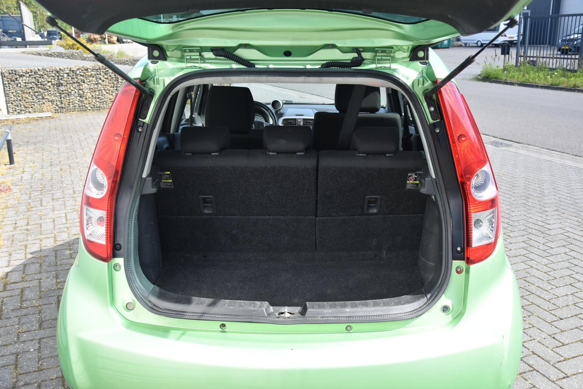 Foto van Suzuki Splash