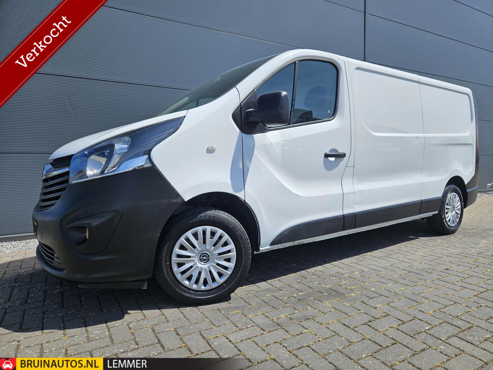 Opel Vivaro-b 1.6 CDTI L2H1 Airco Navi Trekhaak 125pk 3-zits 2019 - voorkant