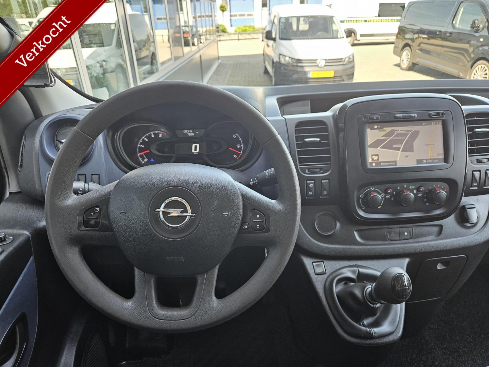Foto van Opel Vivaro-b