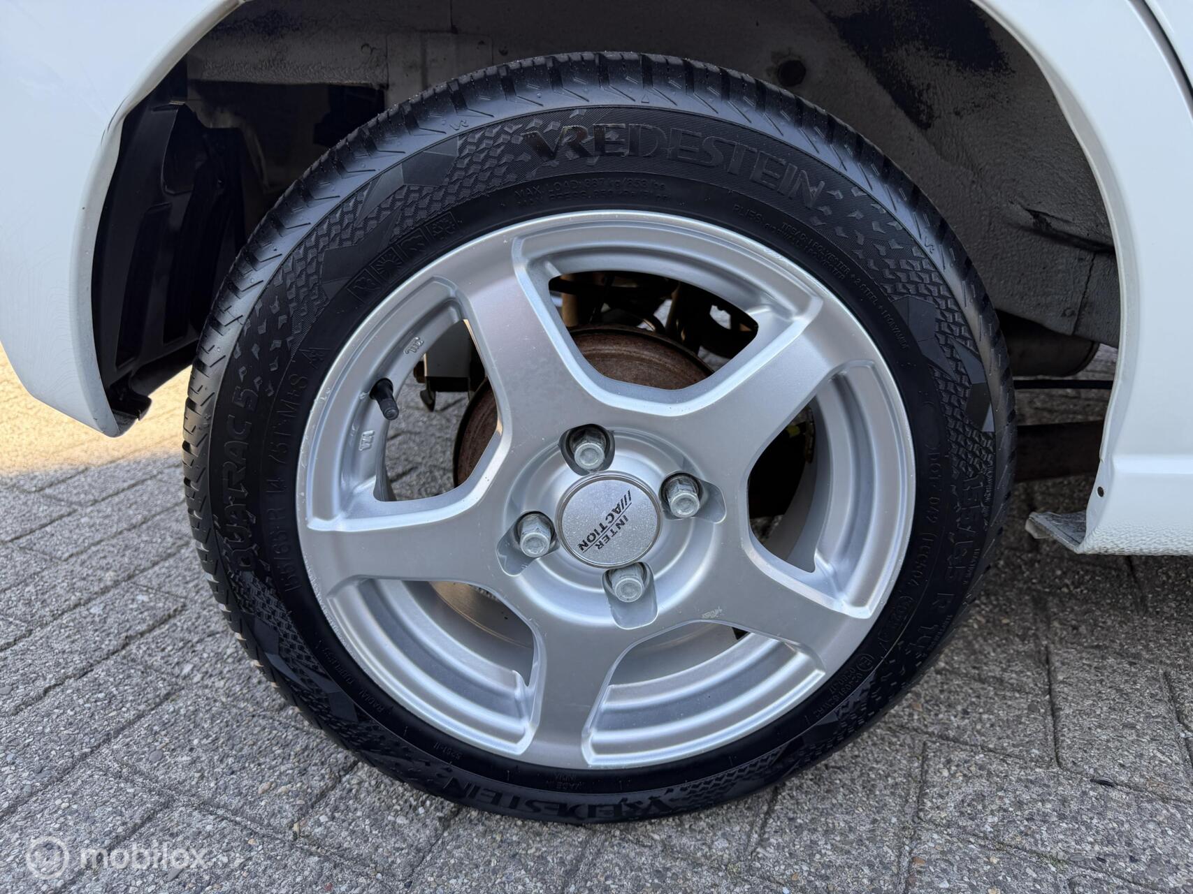 Foto van Nissan Nissan Pixo
