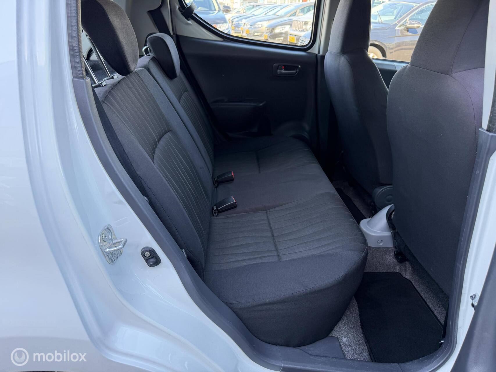 Foto van Nissan Nissan Pixo